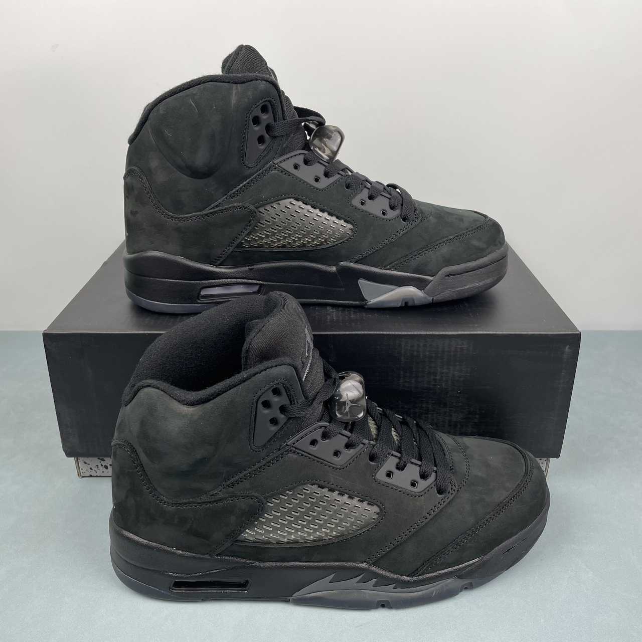 Air Jordan 5 “Anthracite”