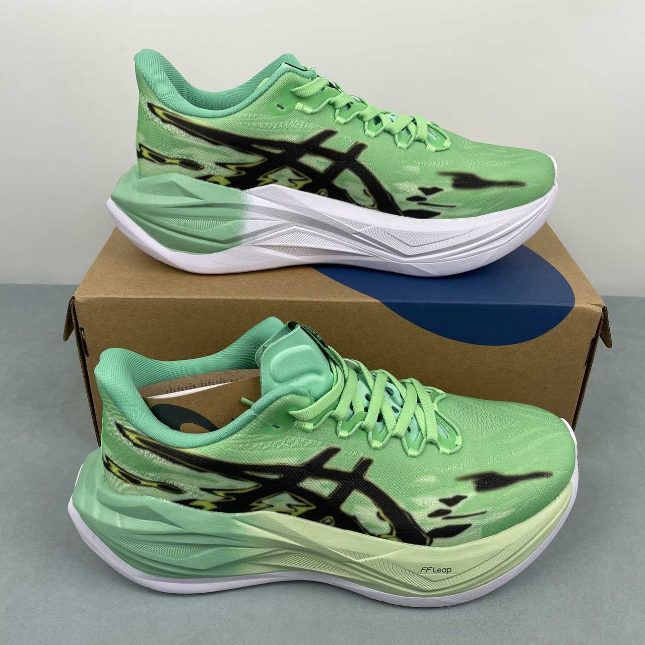 Asics SUPERBLAST 3