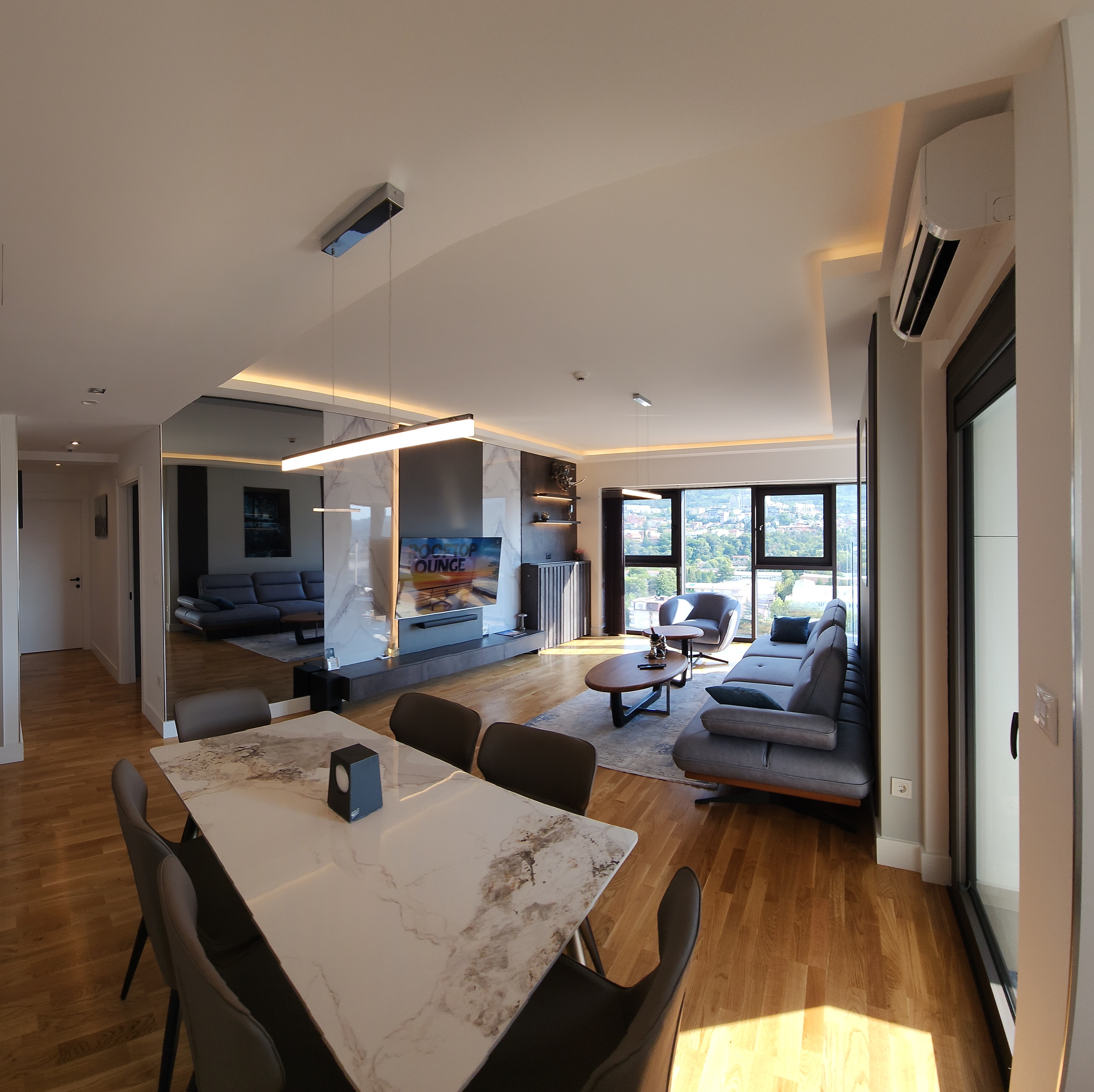 Diamond Residences 11th floor Lux Apt 2bd 2bth