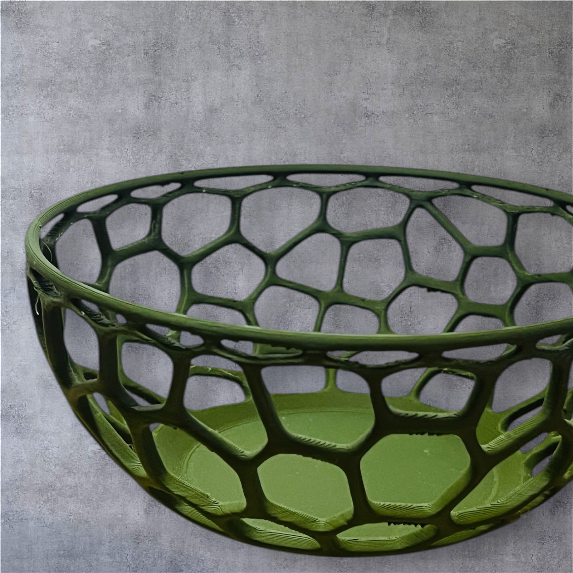 Corbeille à mailles géométriques