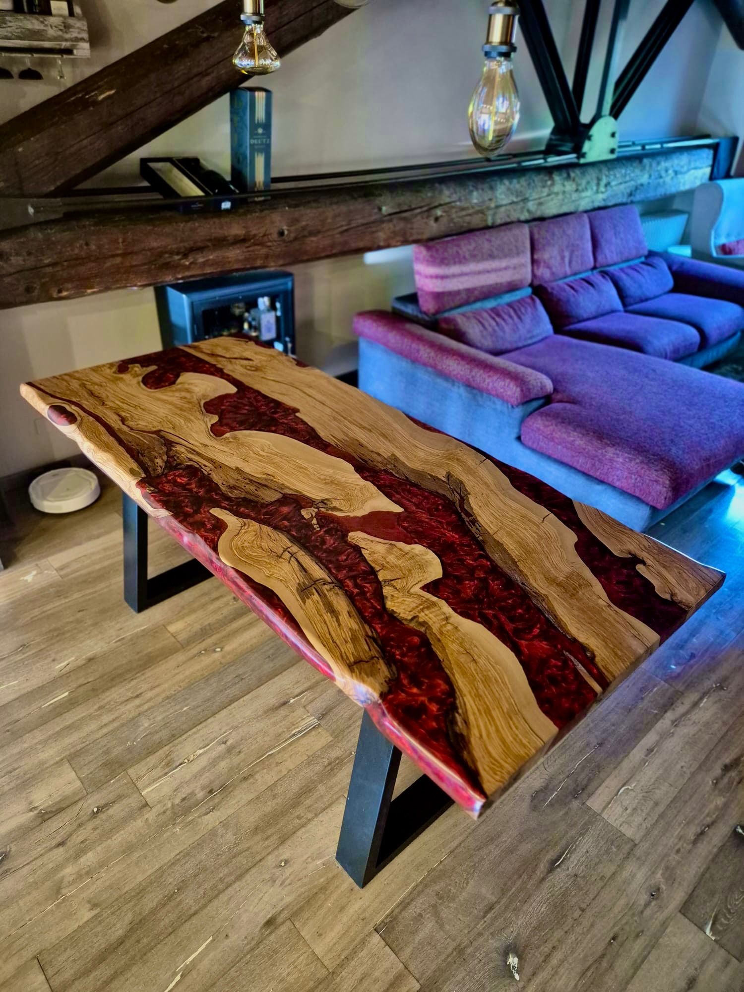 Tavolo Ulivo e resina