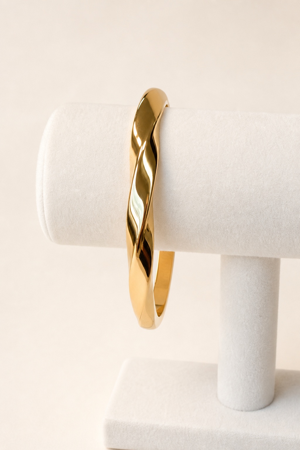 18K Graziella Air Gold Wave Bangle