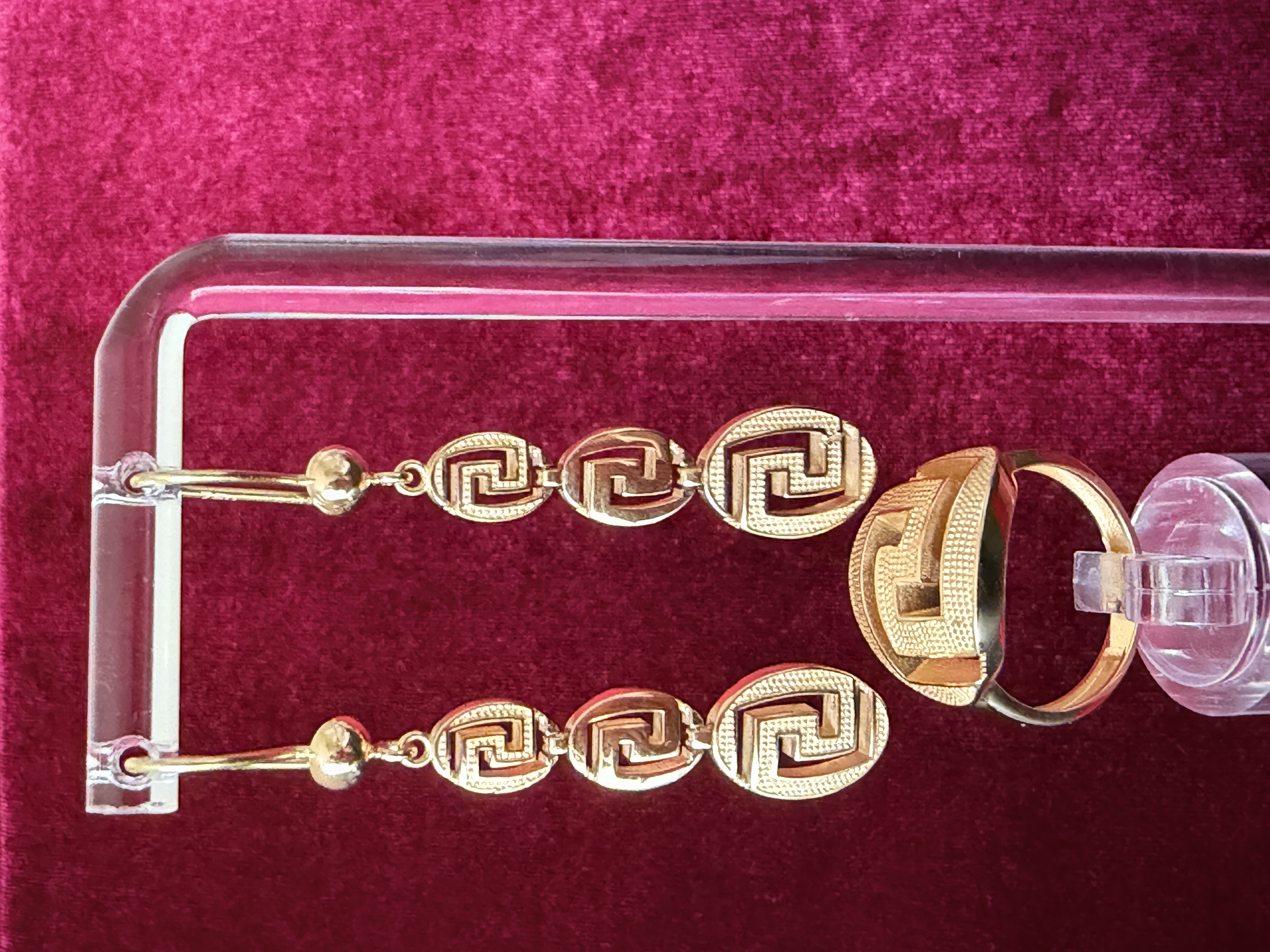 18K Gold Geometric Earrings & Ring Set