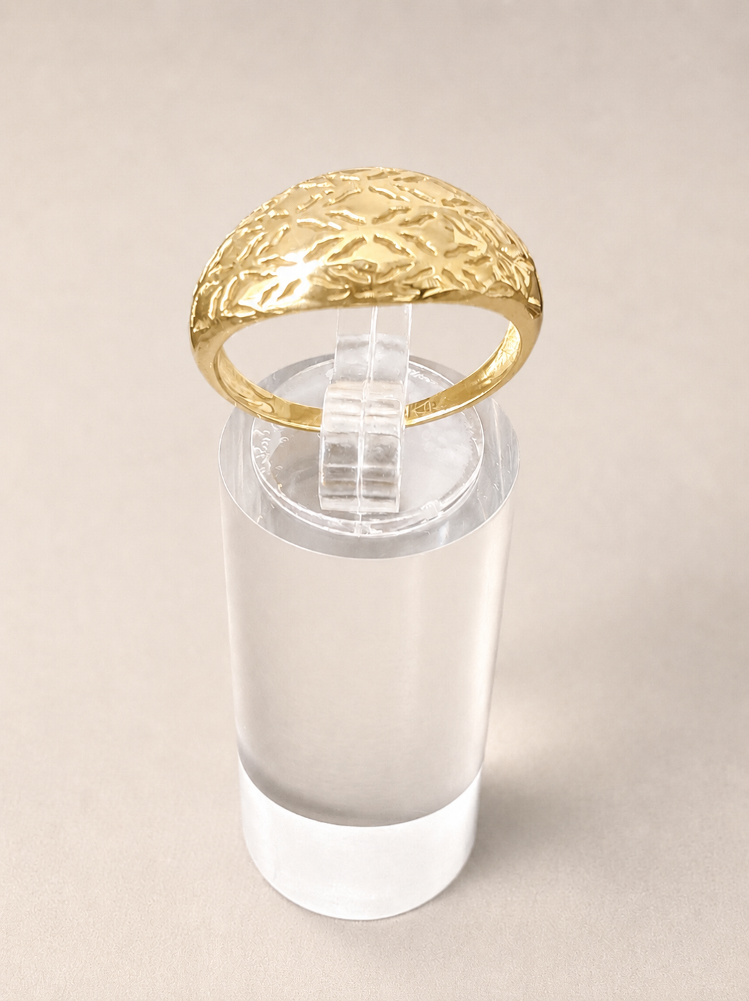 18K Golden Petal Ring