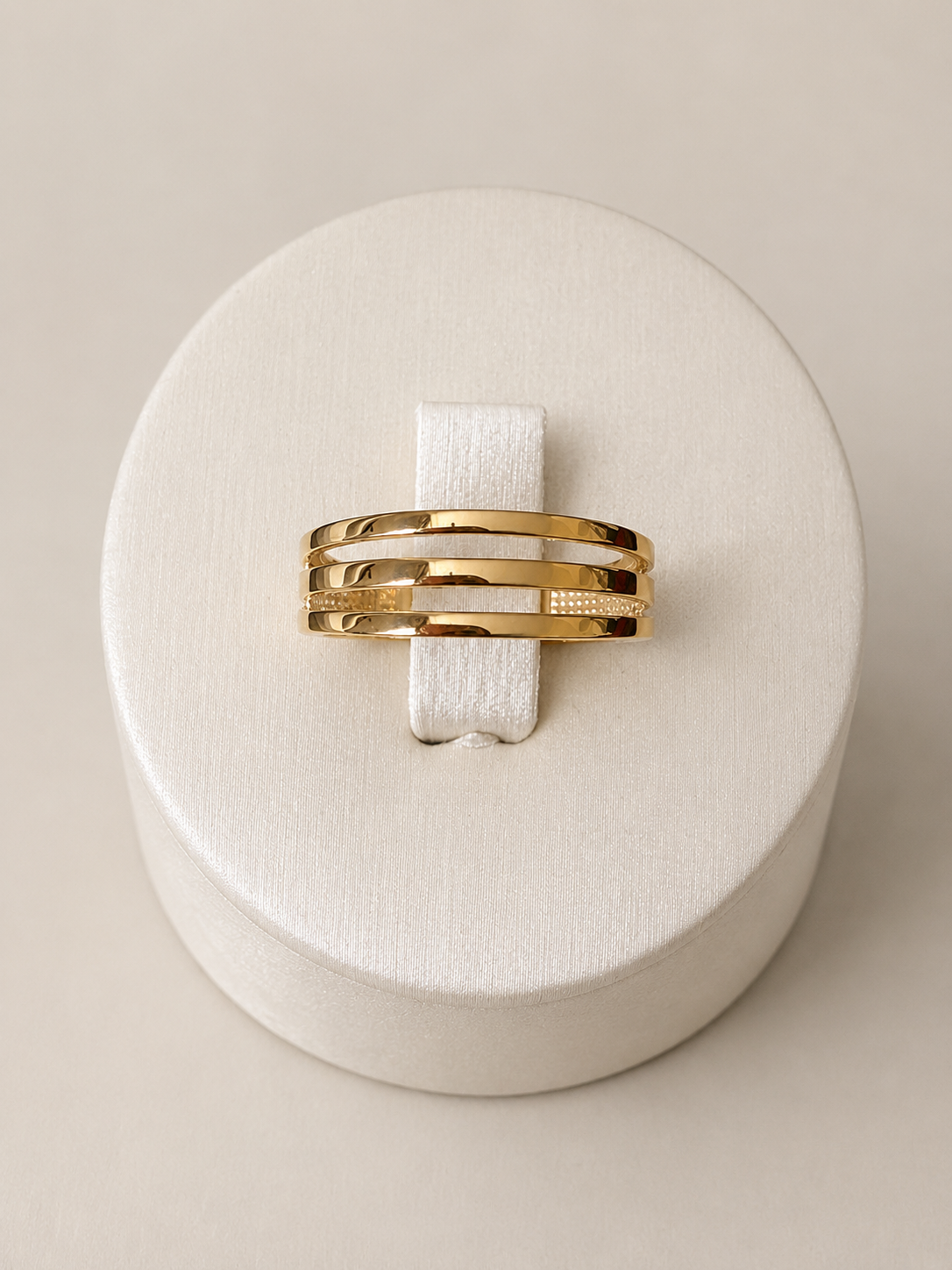 18K Gold Triple Band Ring