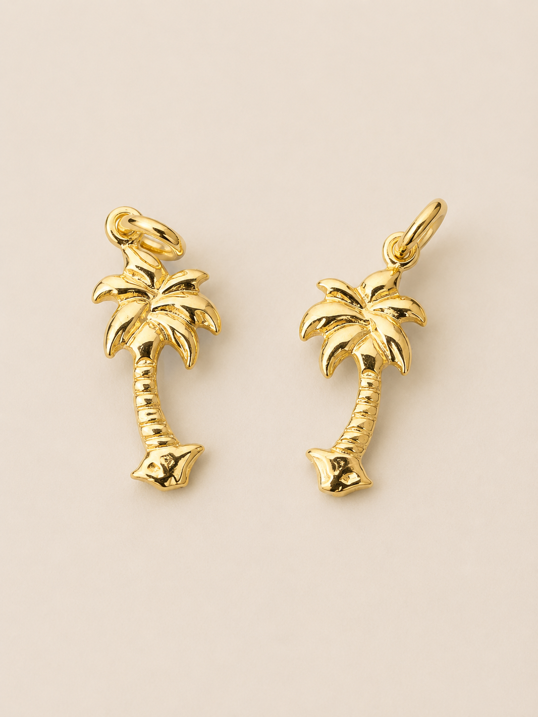 18K Gold Palm Tree Pendant