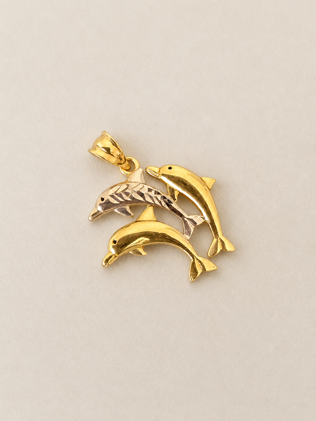18K Gold Dolphin Pendant 
