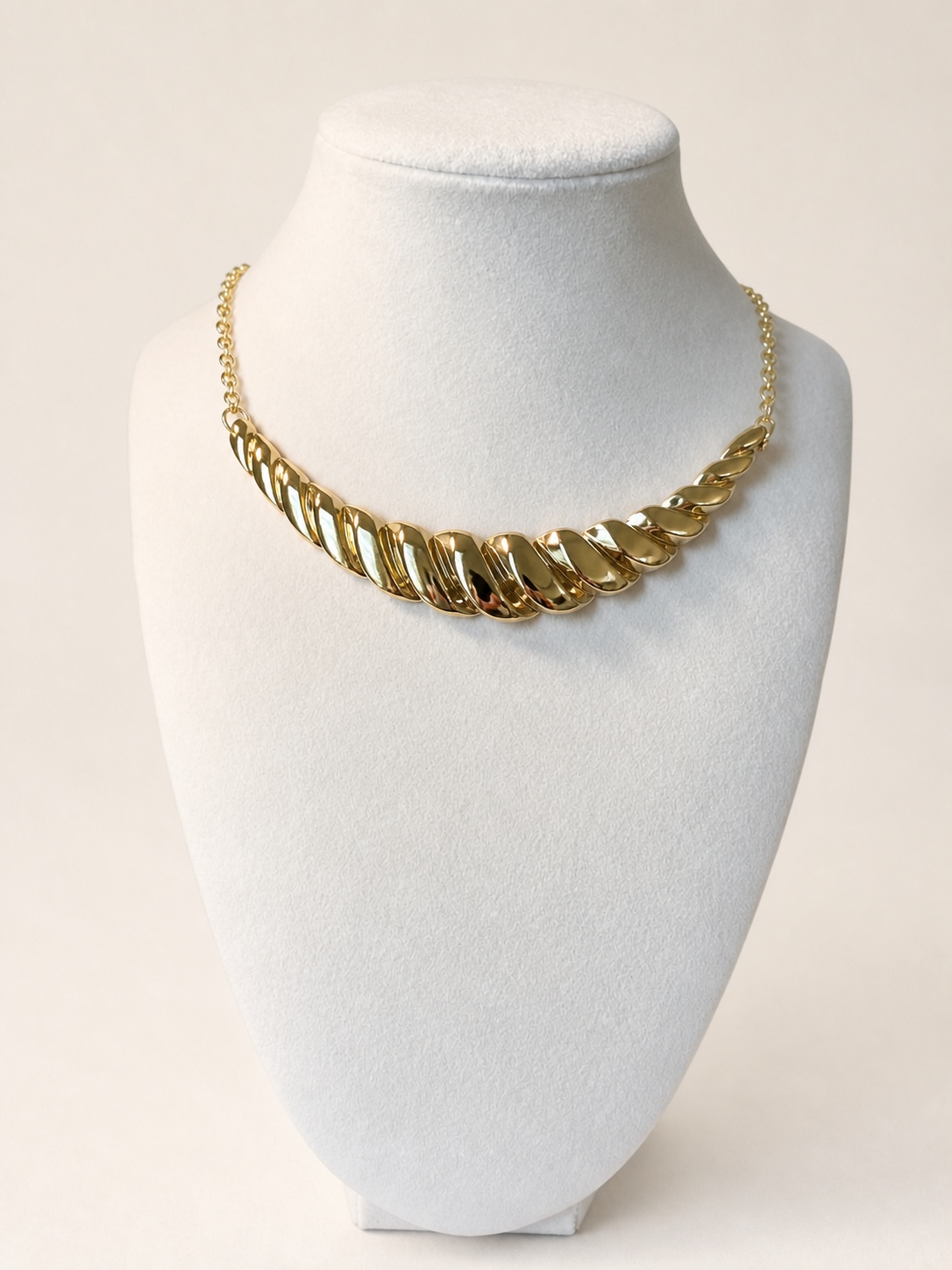 18K Graziella Air Gold Twist Necklace