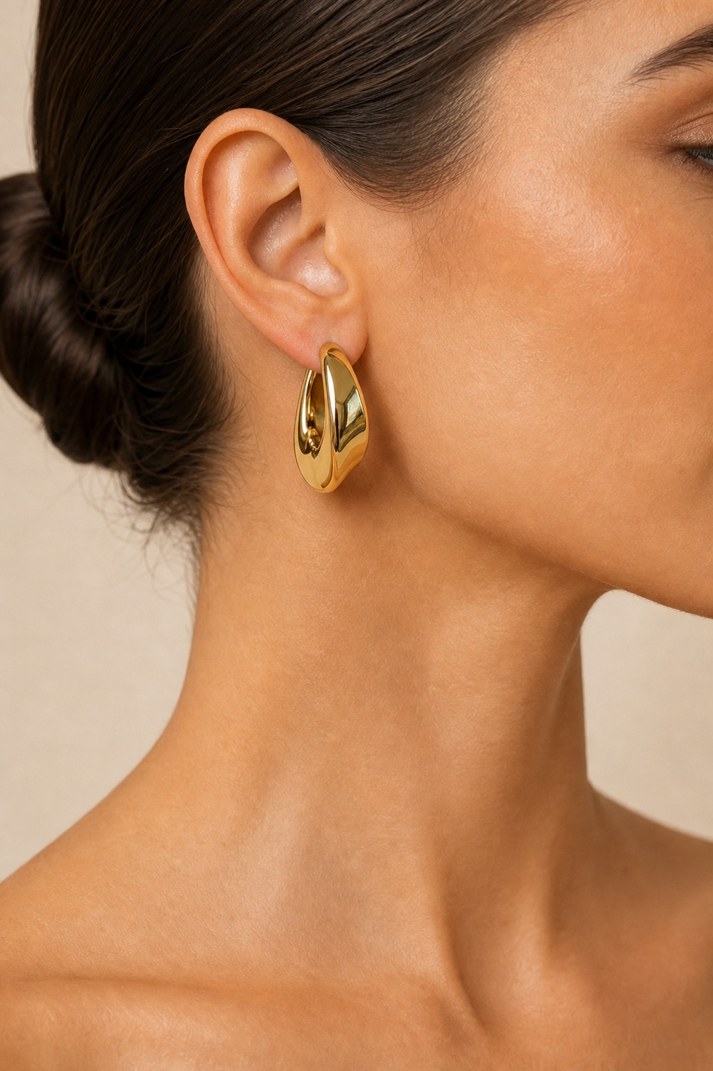 18K Graziella Wave Gold Hoop Earrings