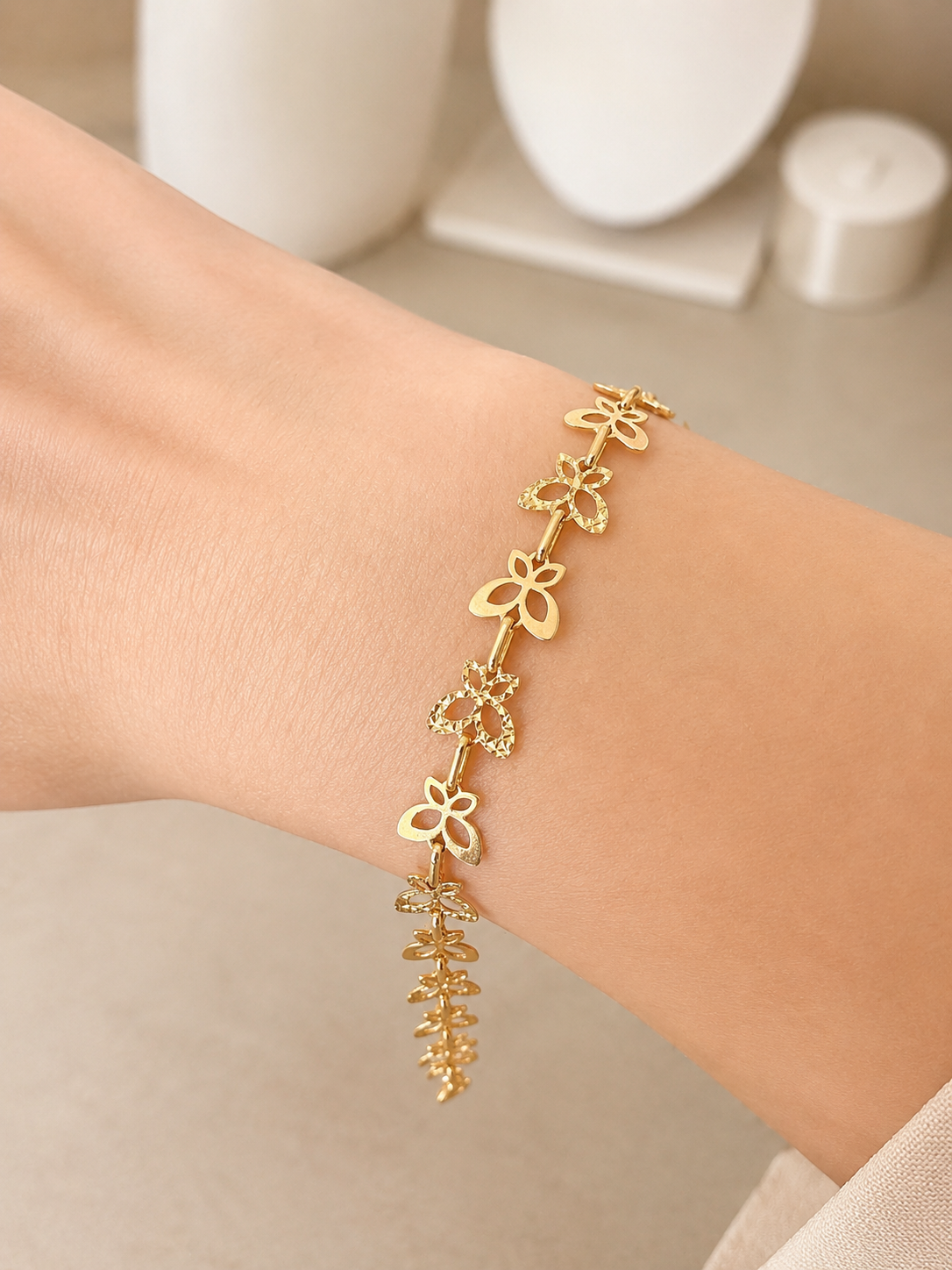 18K Floral Gold Bracelet