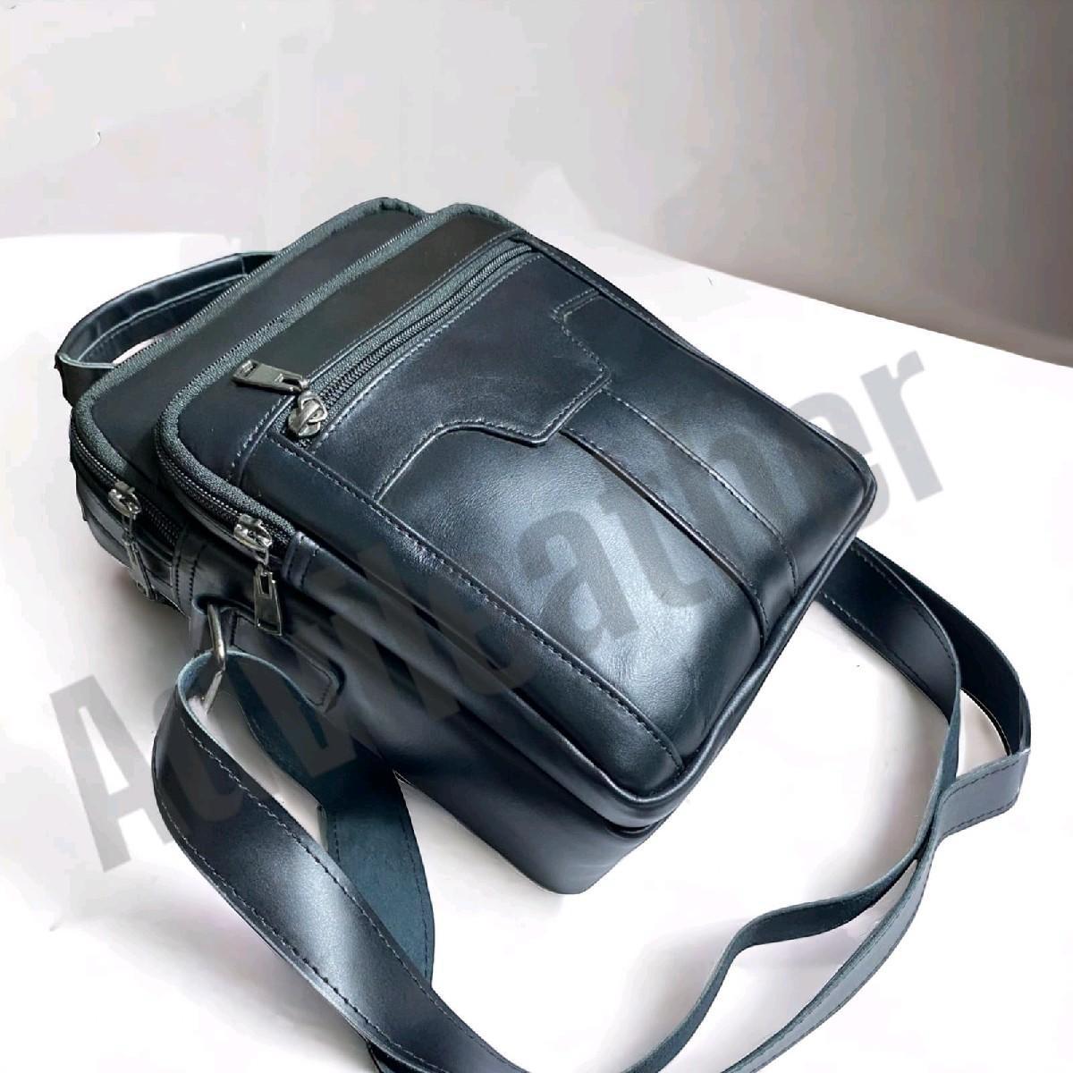 Tas Selempang Kulit Pria