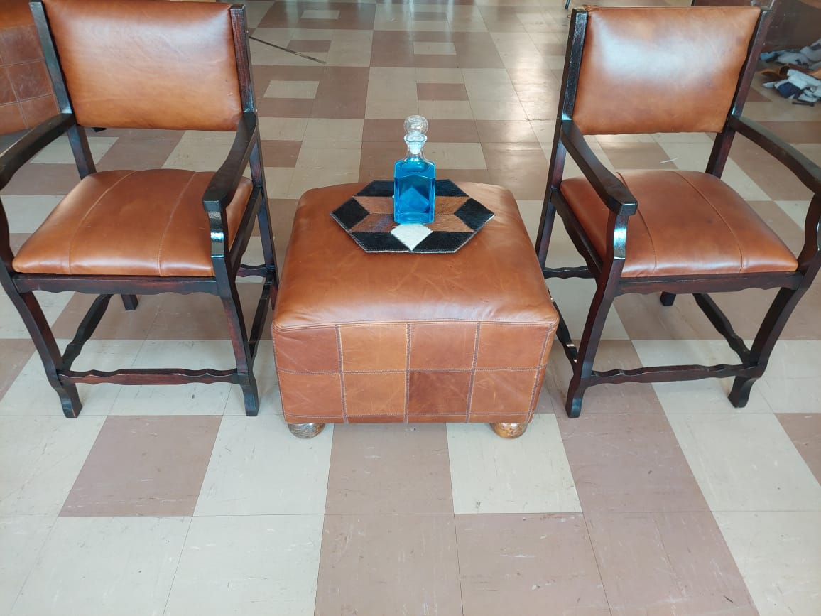 Leather Lounge Chair Set