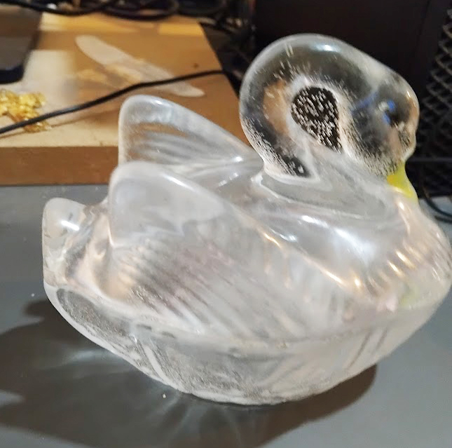 Glass Swan Ornament
