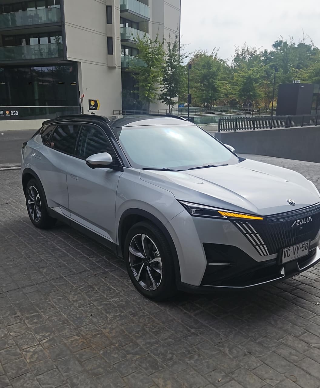 Dongfeng Mage E2 Bicolor