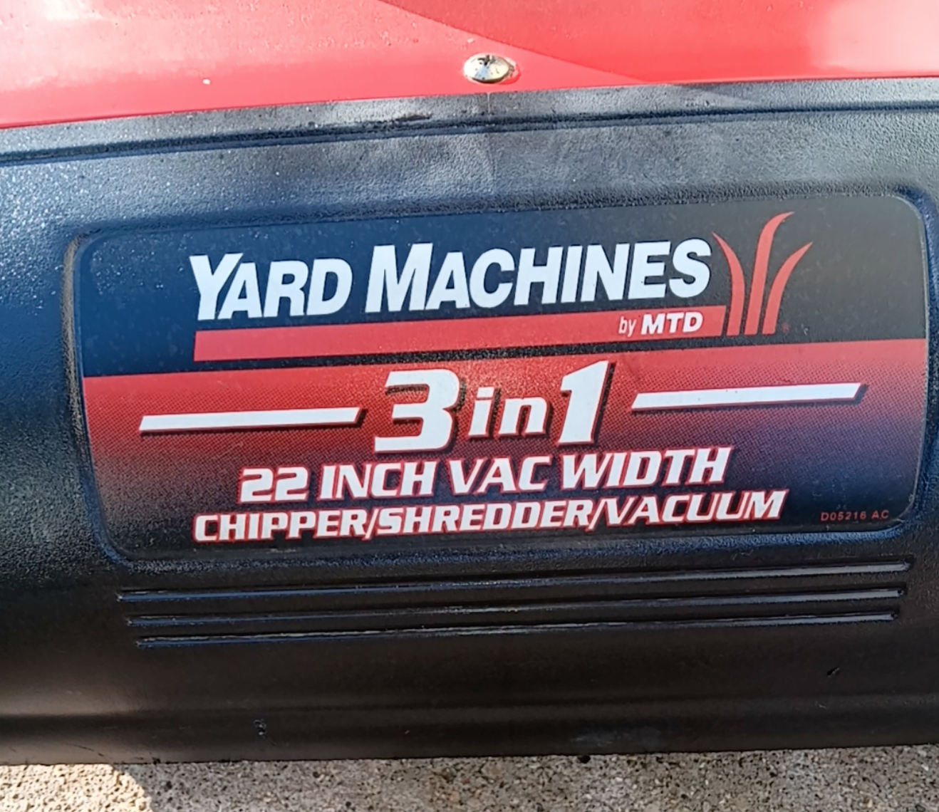 Yard Machine Chipper/Vac