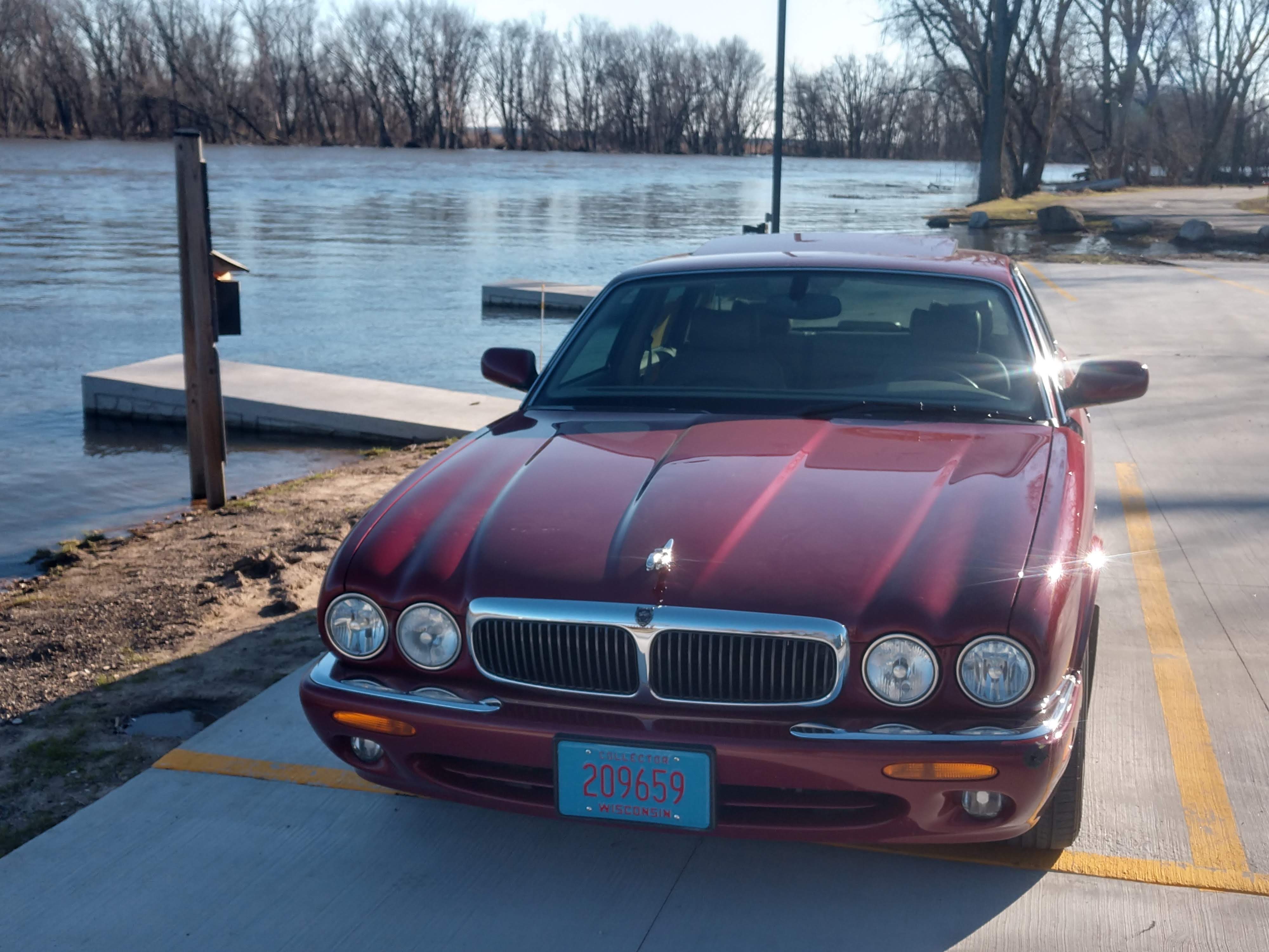 2003 Jaguar XJ8