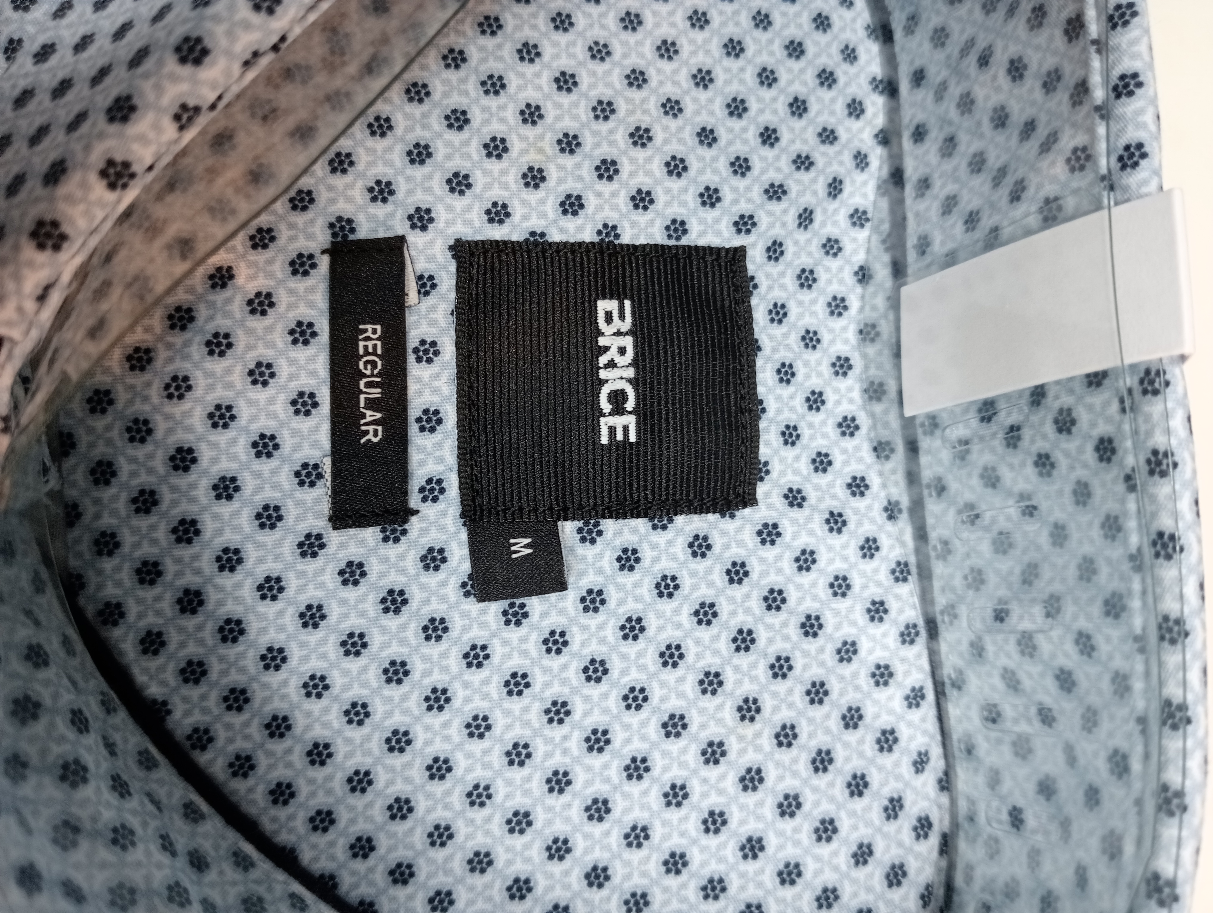 Chemise à motifs bleus