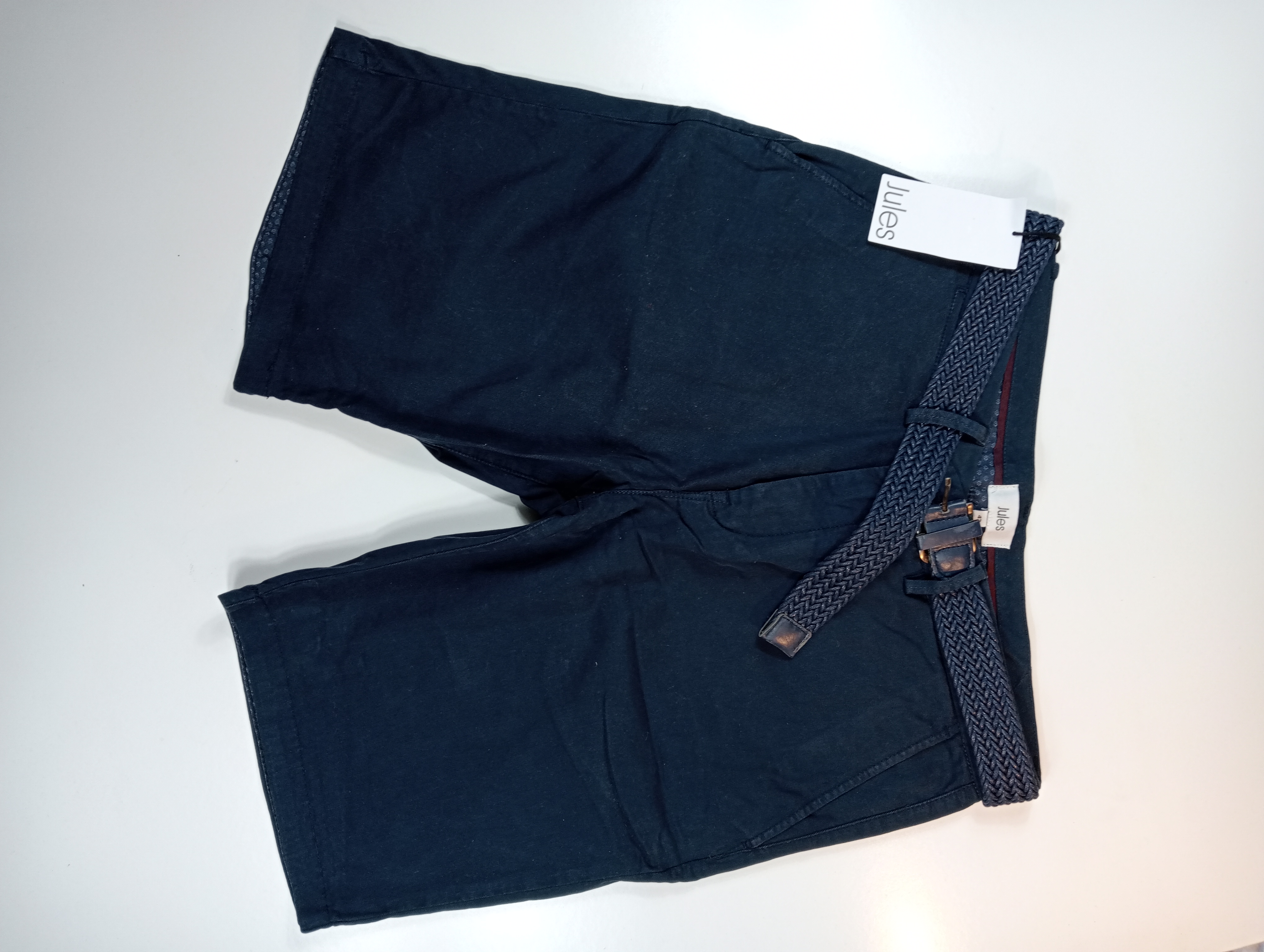 Short bleu avec ceinture