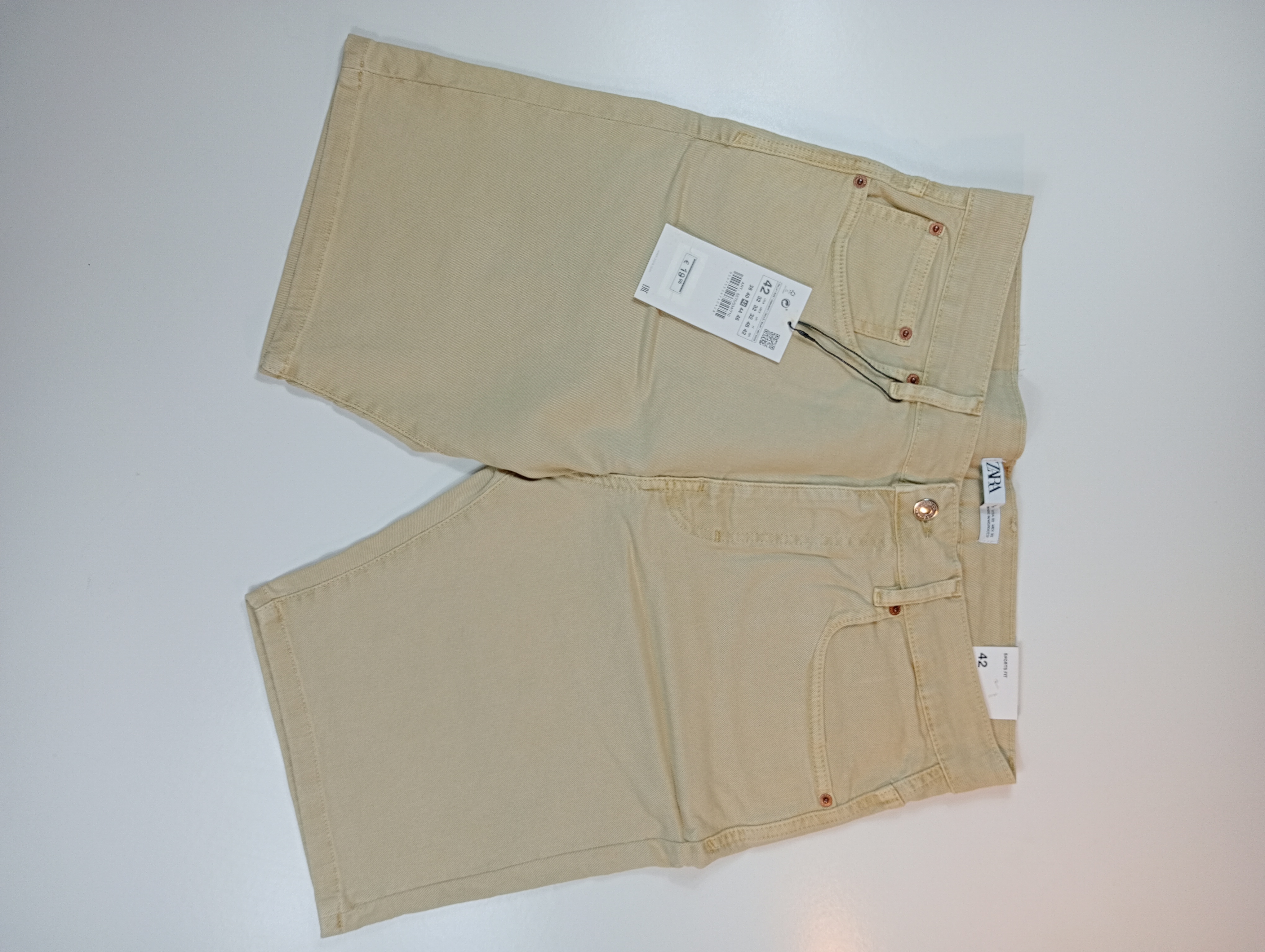 Shorts beige Denim