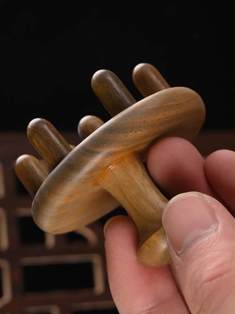 Terapia de Madera Sagrada: El Toque que Libera el Pensamiento