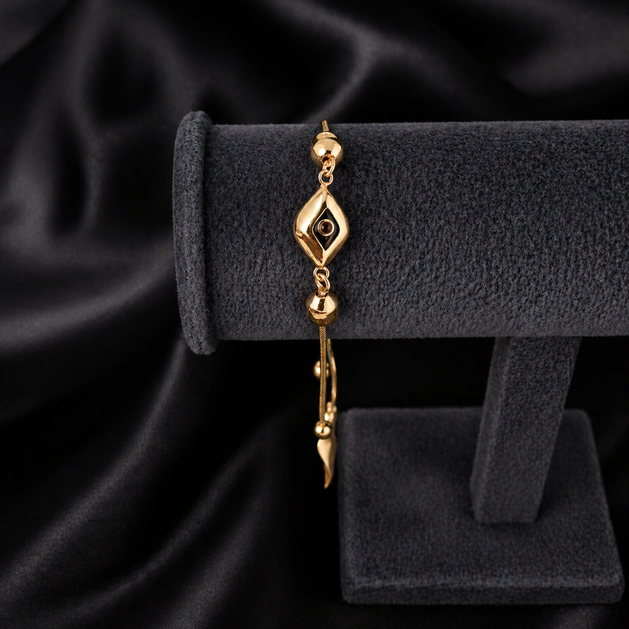 Elegant Gold Bracelet