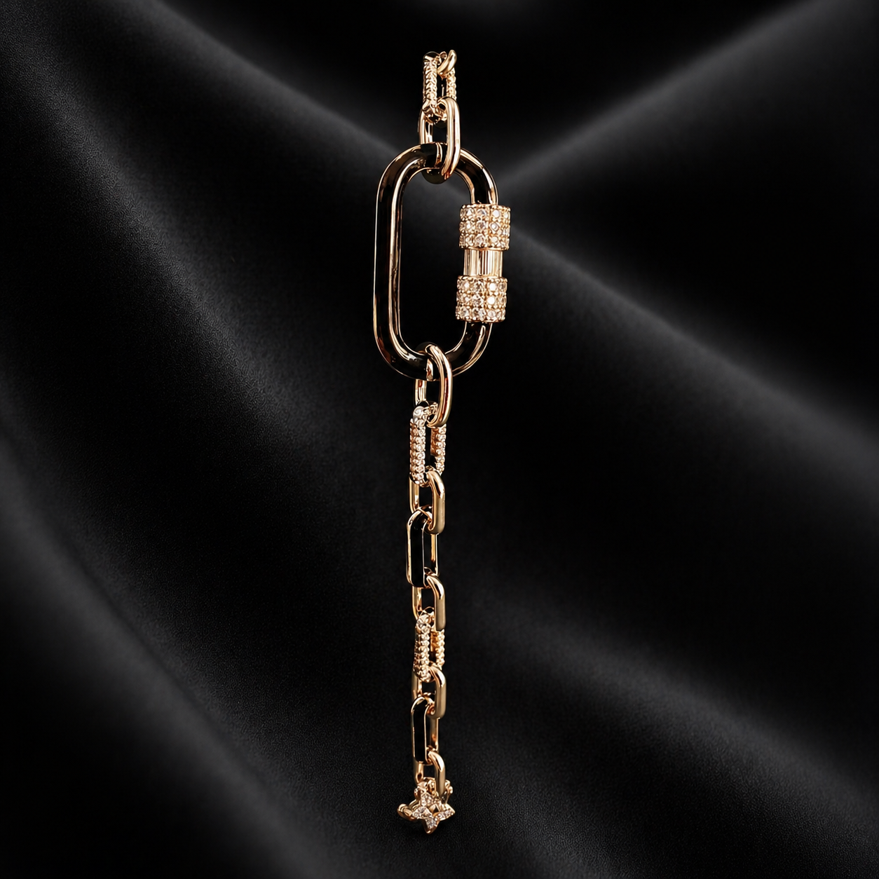 Elegant Gold Link Bracelet