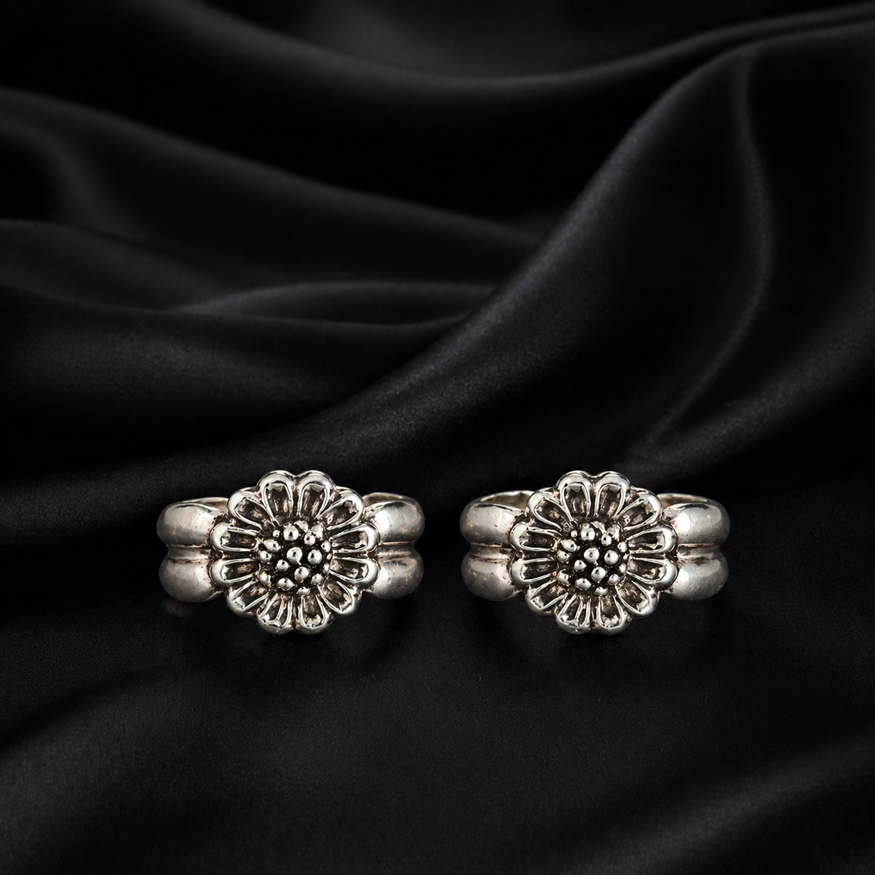 Floral Silver Adjustable Rings