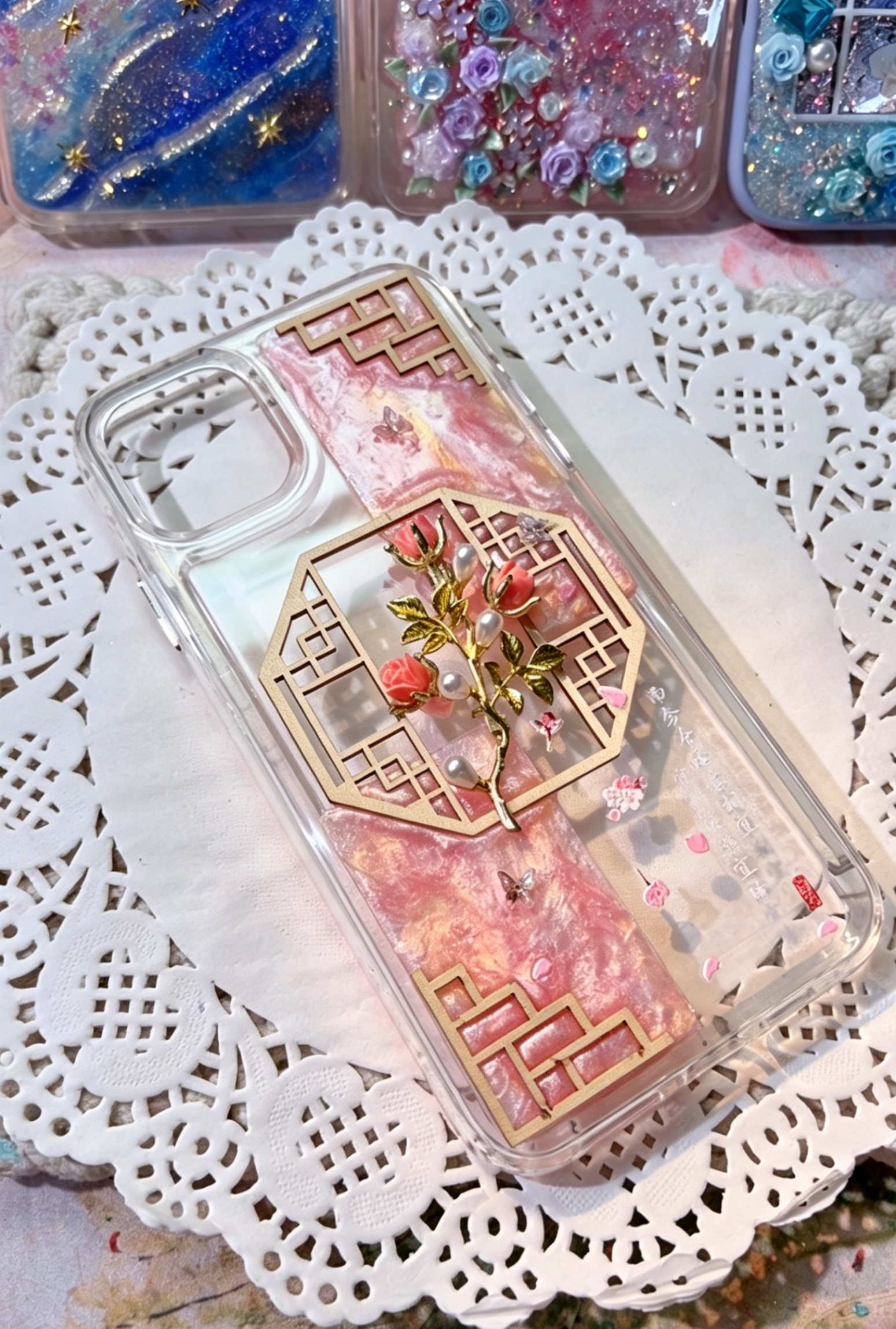 3D Embossed Chinese Lattice Resin Phone Case, Pink Iridescent Swirl with Gold Flower & Poem Print, Slim Shockproof Clear Case for iPhone
