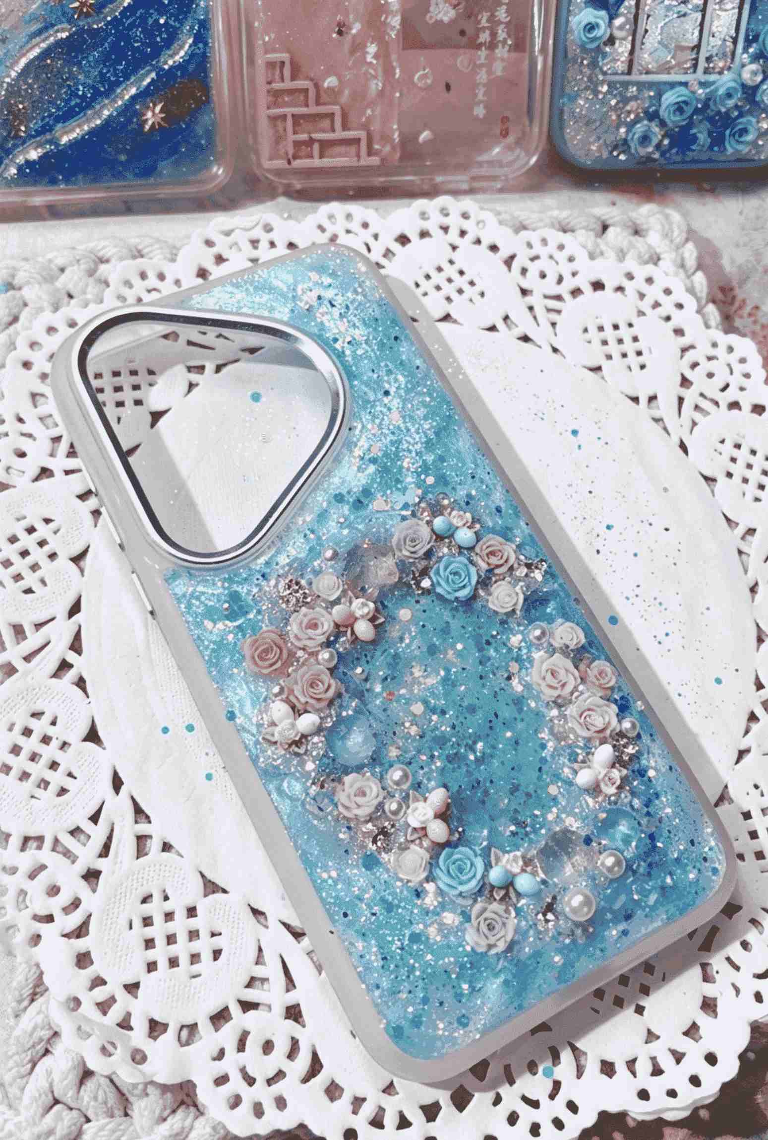 Handmade Resin Phone Case with 3D Floral Wreath - Blue Iridescent Glitter Shockproof TPU Cover Compatible with Huawei / iPhone Series
