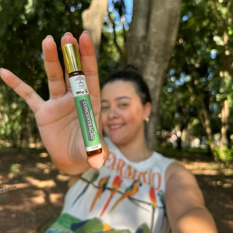 Blend Roll-On Concentração Lavanda + Alecrim Foco e Clareza Mental
