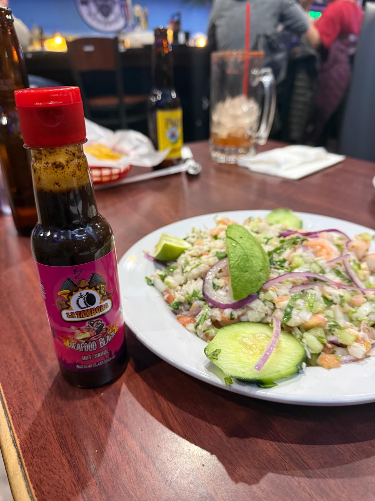 LA TAMBORA Salsa Picante Marisquera Negra Black Seafood Hot Sauce 6.42 FL OZ / 190 ml (1 Pack)