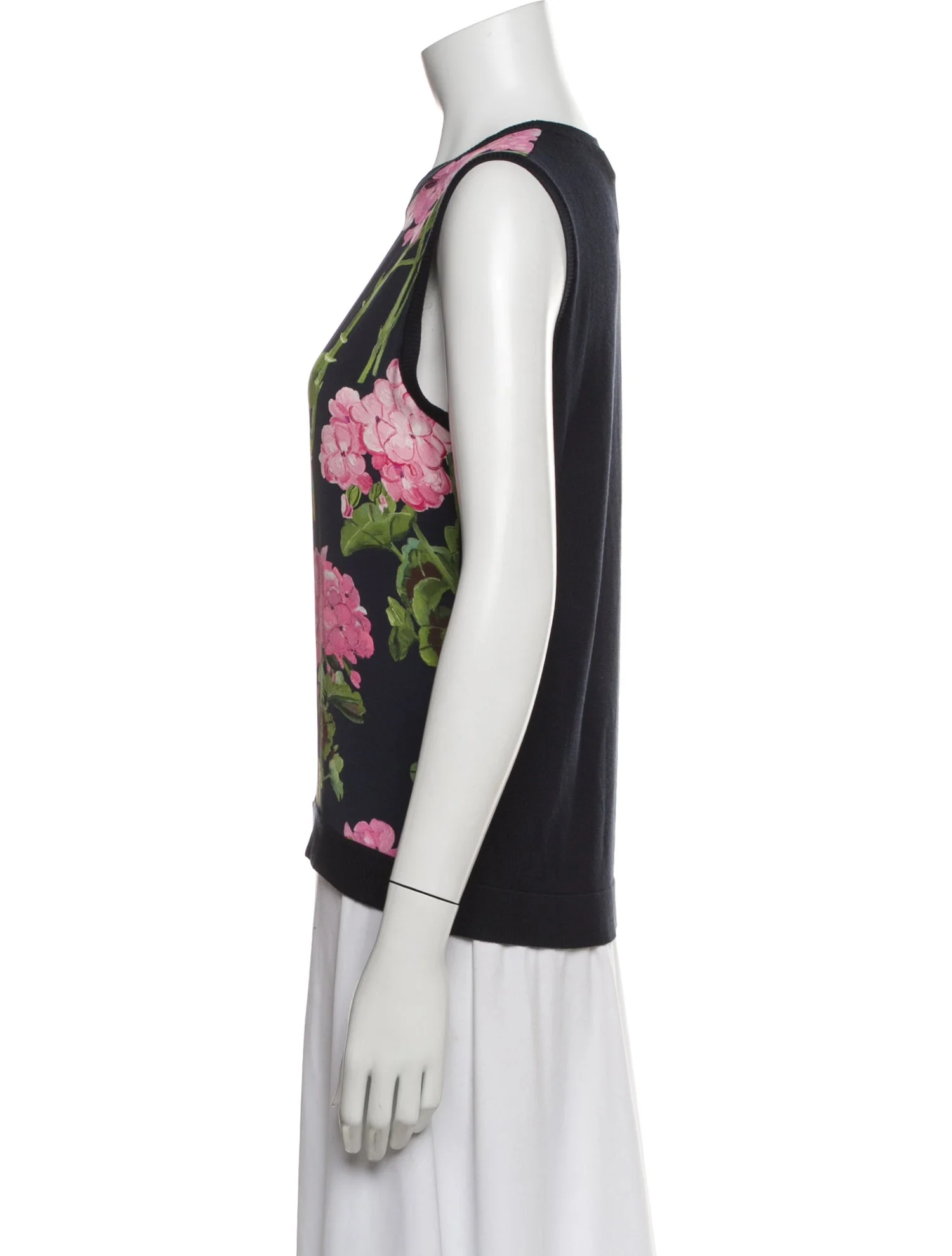 Floral Print Sleeveless Top