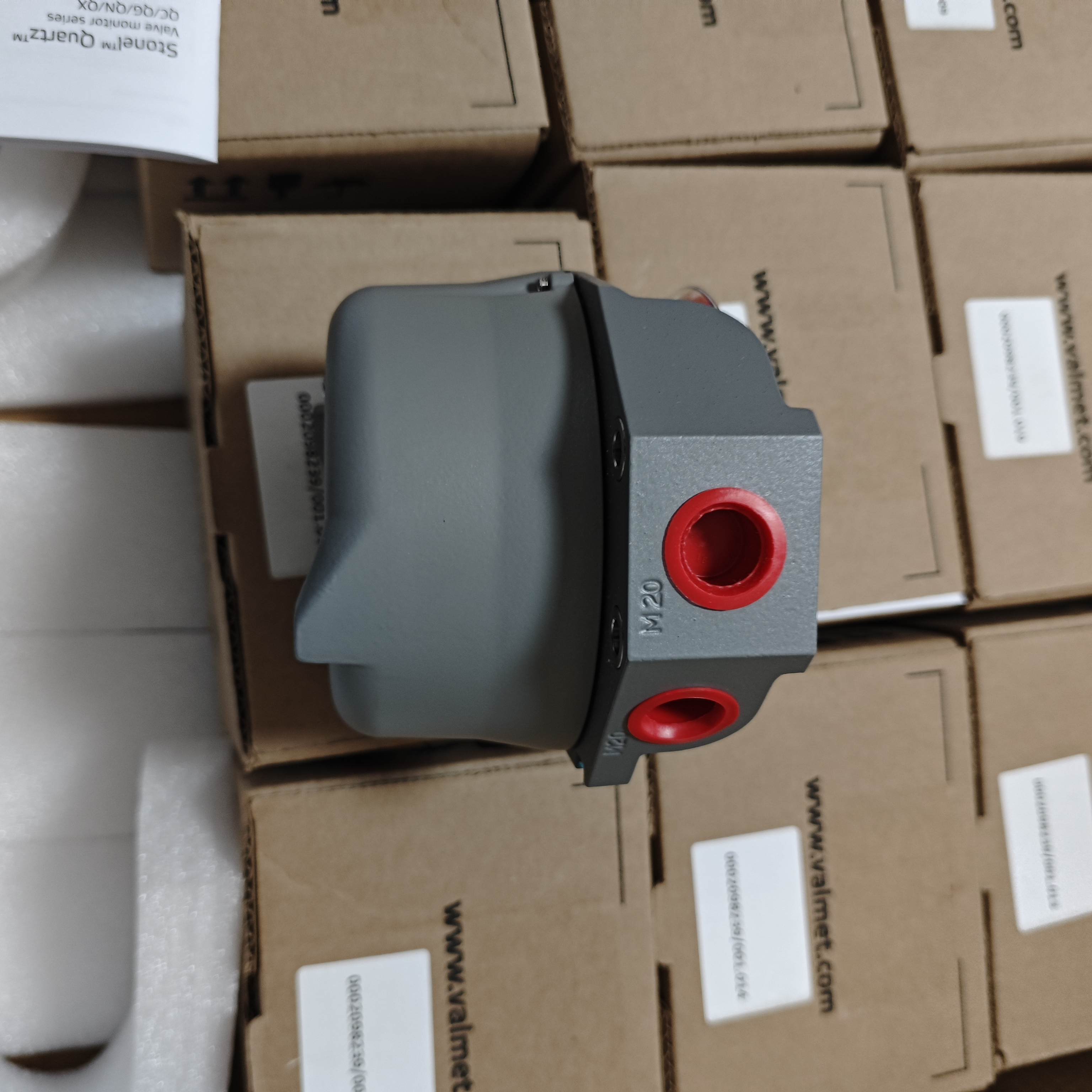 QX2GCR03HRA  