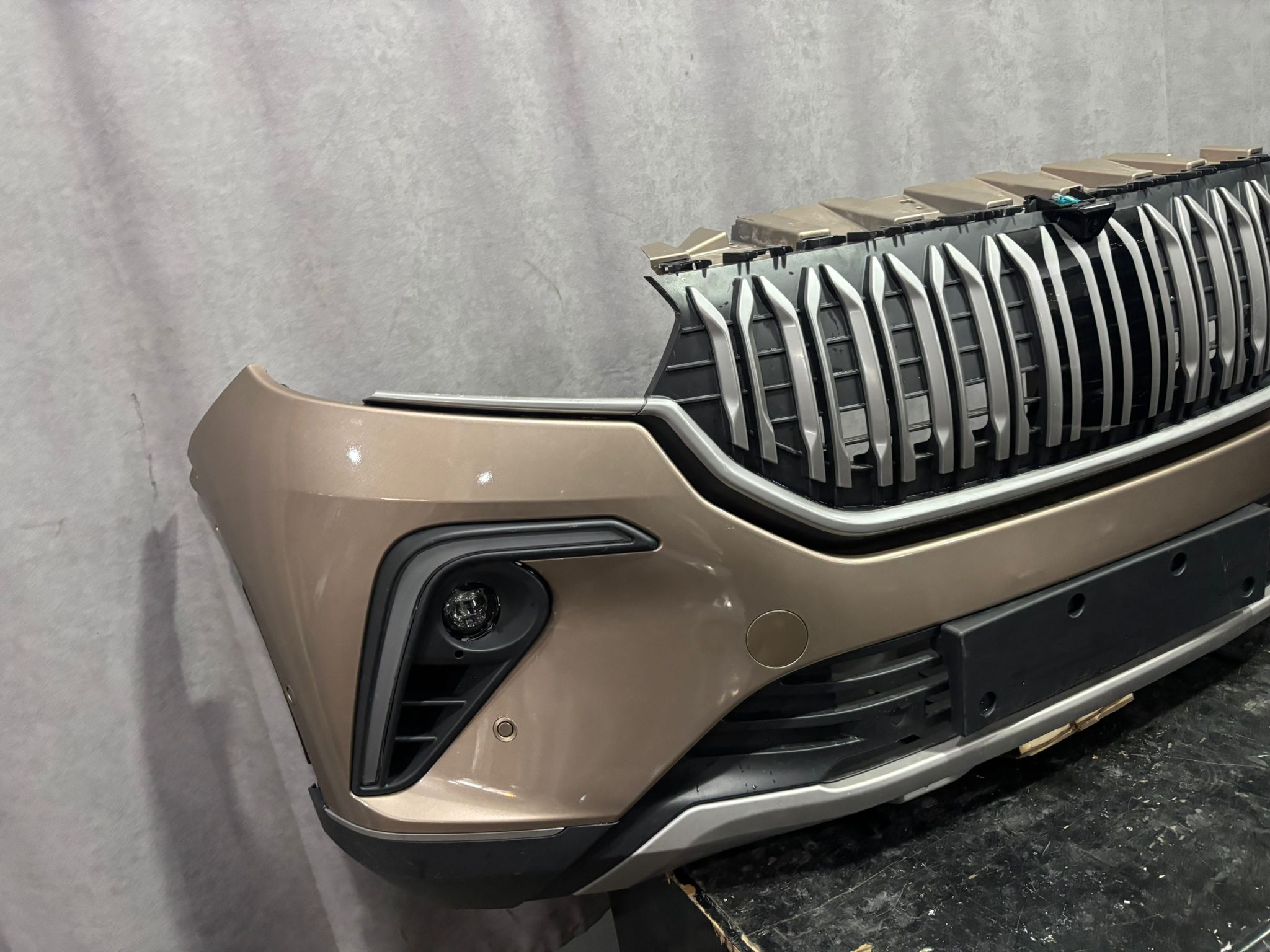 Togg Dolu Ön Tampon 