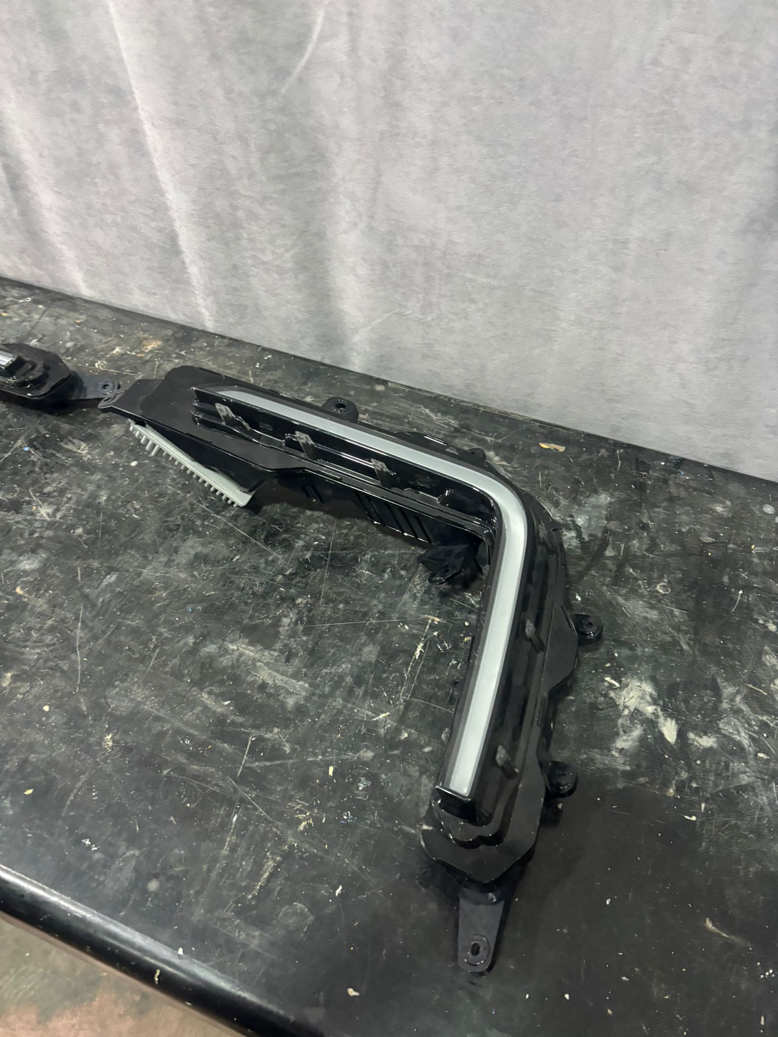 Sağ Ön Tampon Gündüz LED Farı