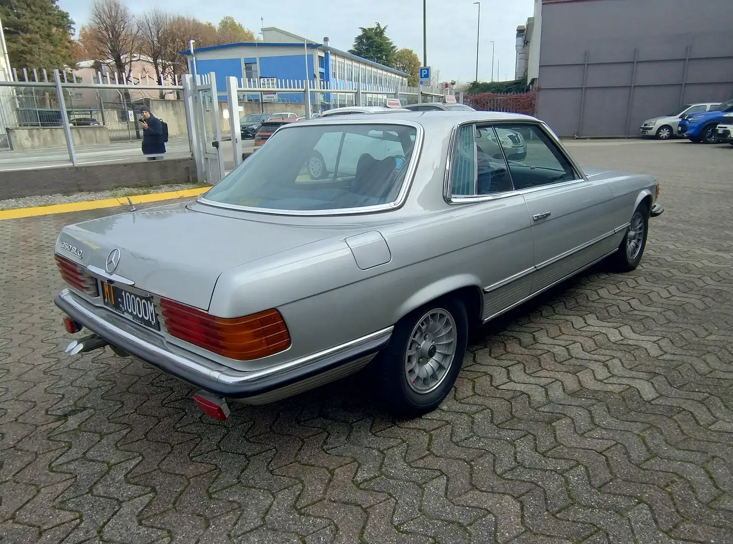 Mercedes-Benz SLC 350