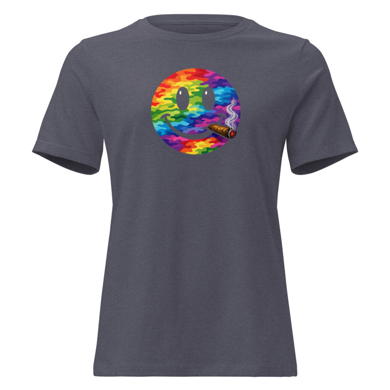 Women's Relaxed T-Shirt Smiley Face Smoking