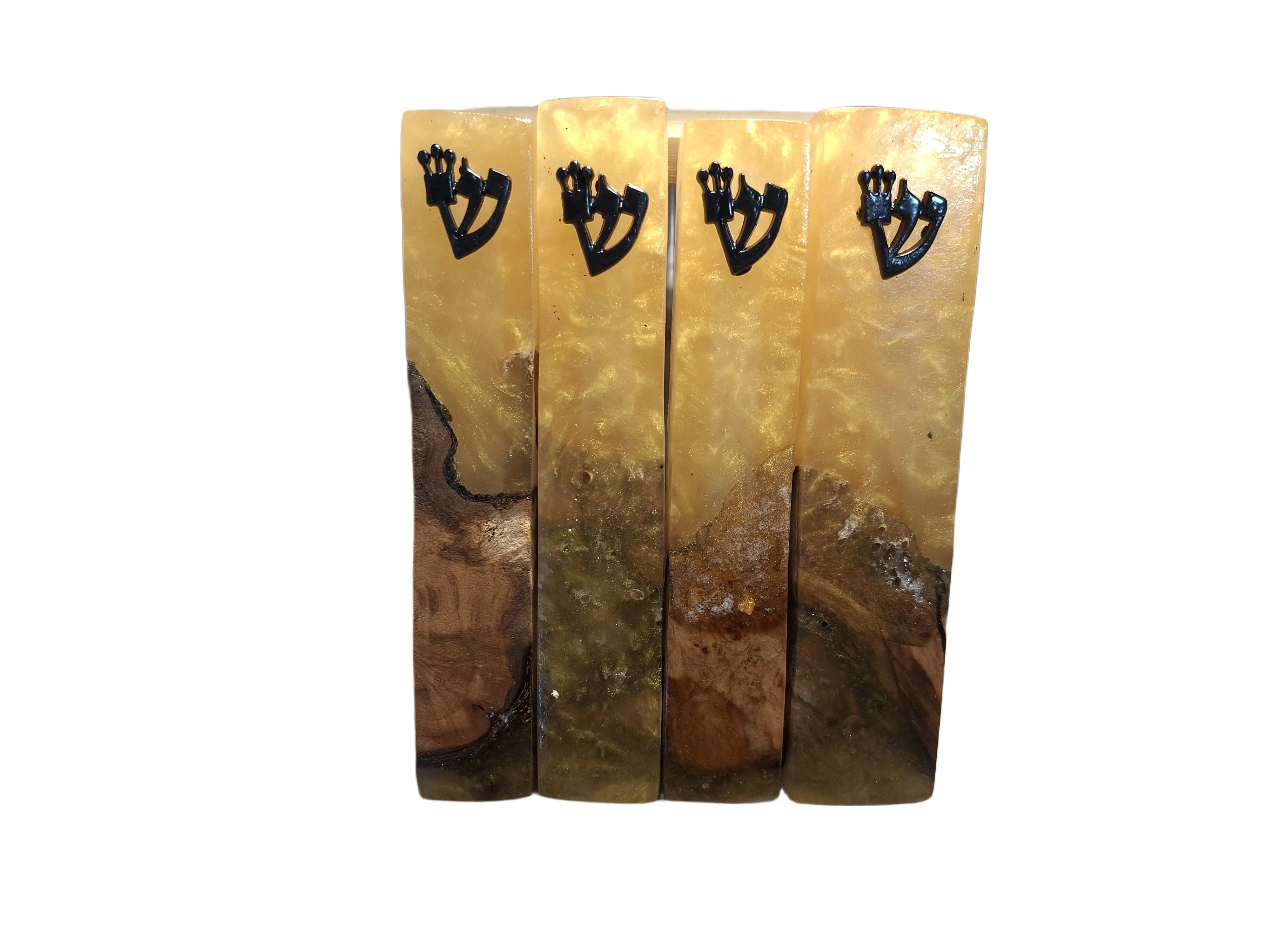 בית מזוזה אפוקסי ועץ זית גוון כתום צהוב