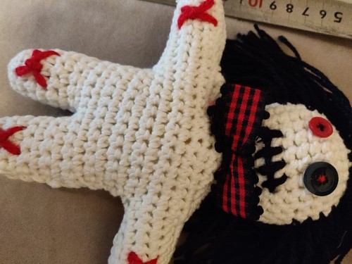 Boneca Voodoo de Crochet 