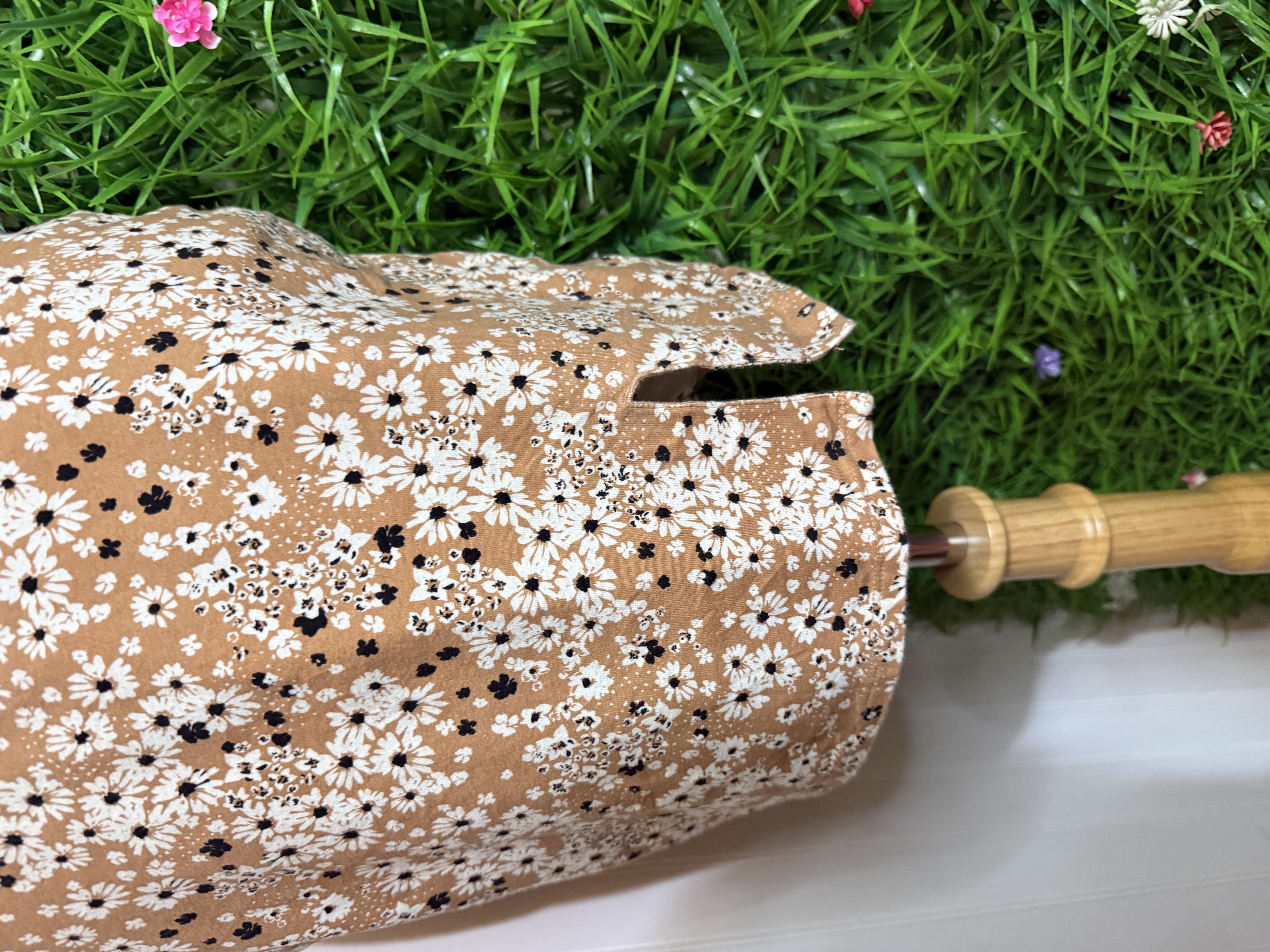 Vestido Ajustado Wild Fable - Estampado Floral Camel