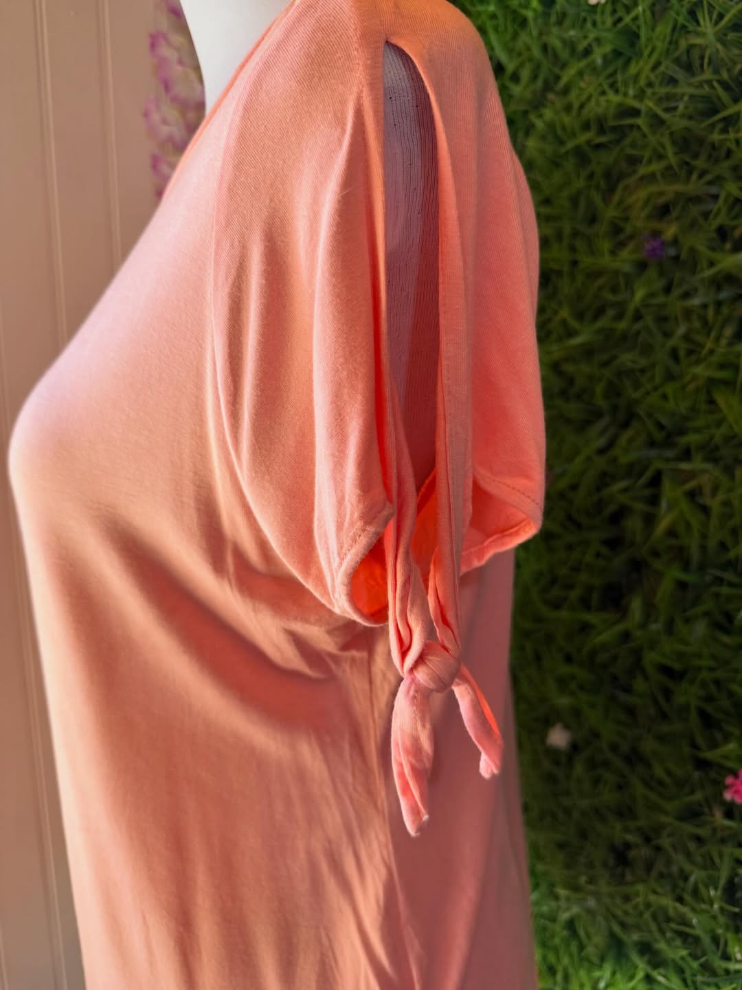 Blusa Old Navy Crema con Bordado Floral