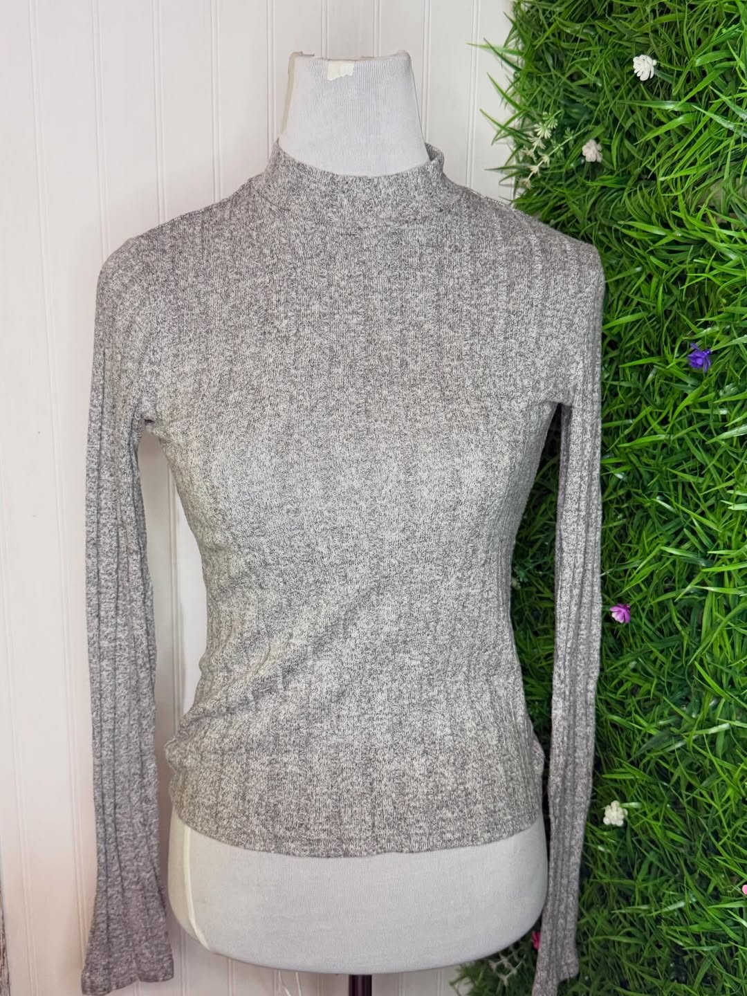 Polera Forever 21 Acanalada Cuello Alto - Gris Melange