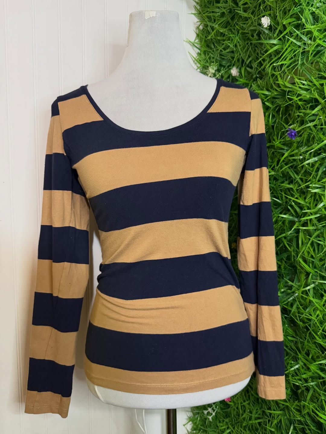 Polera H&M Slim Fit de Rayas - Estilo Preppy