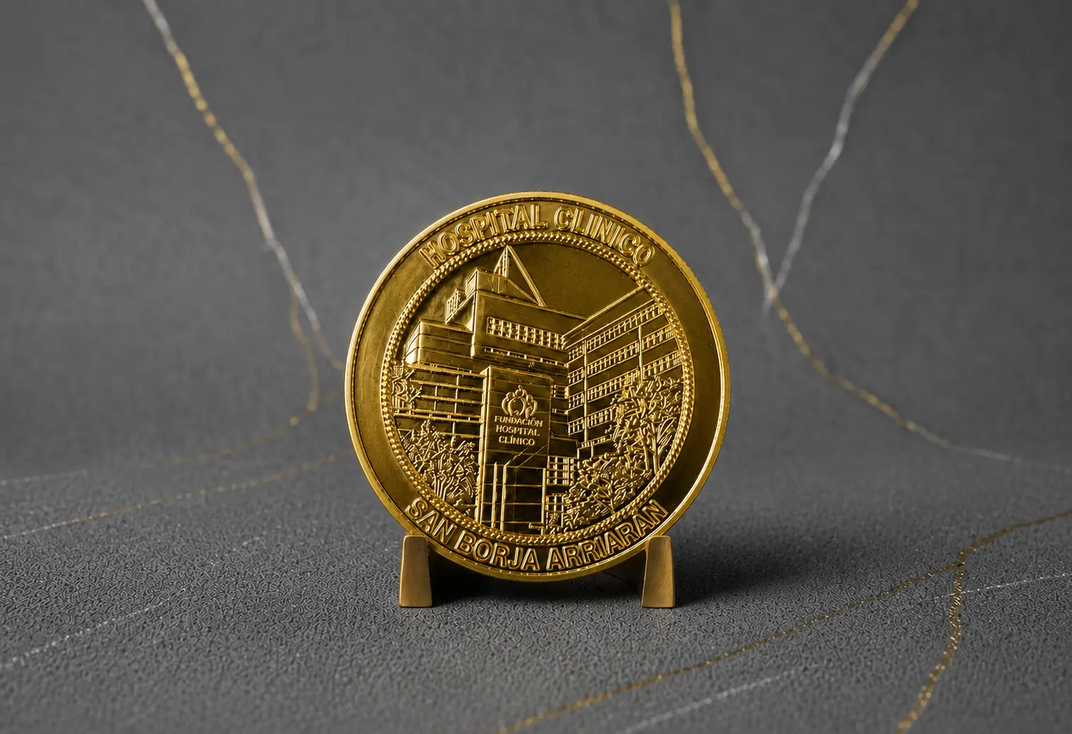 Moneda Conmemorativa Hospital Clínico San Borja Arriarán – Un legado de excelencia en salud