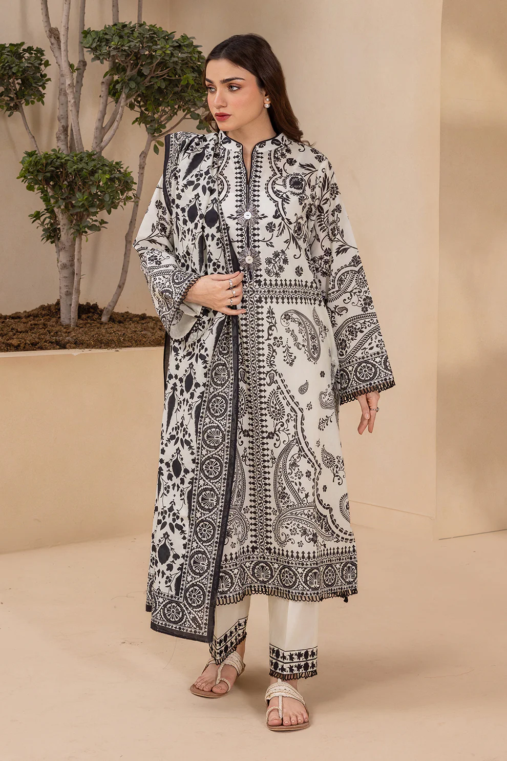 Women Unstitched 3 Piece Lawn Suit WLS-009