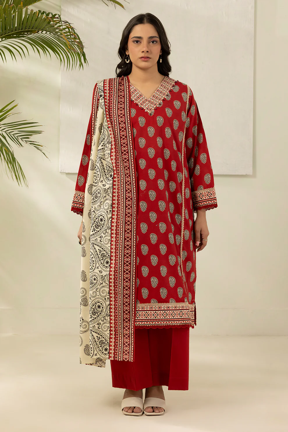 Women Unstitched 3 Piece Lawn Suit WLS-019