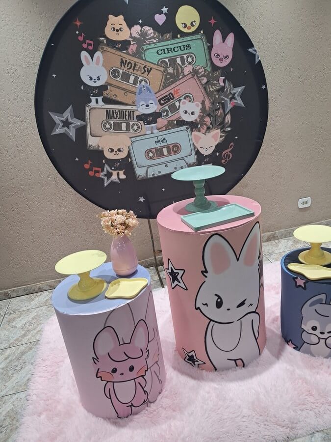 Pegue Monte K-pop Stray Kids SKZOO Basico