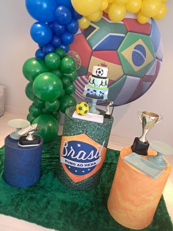 Pegue Monte Copa do Mundo