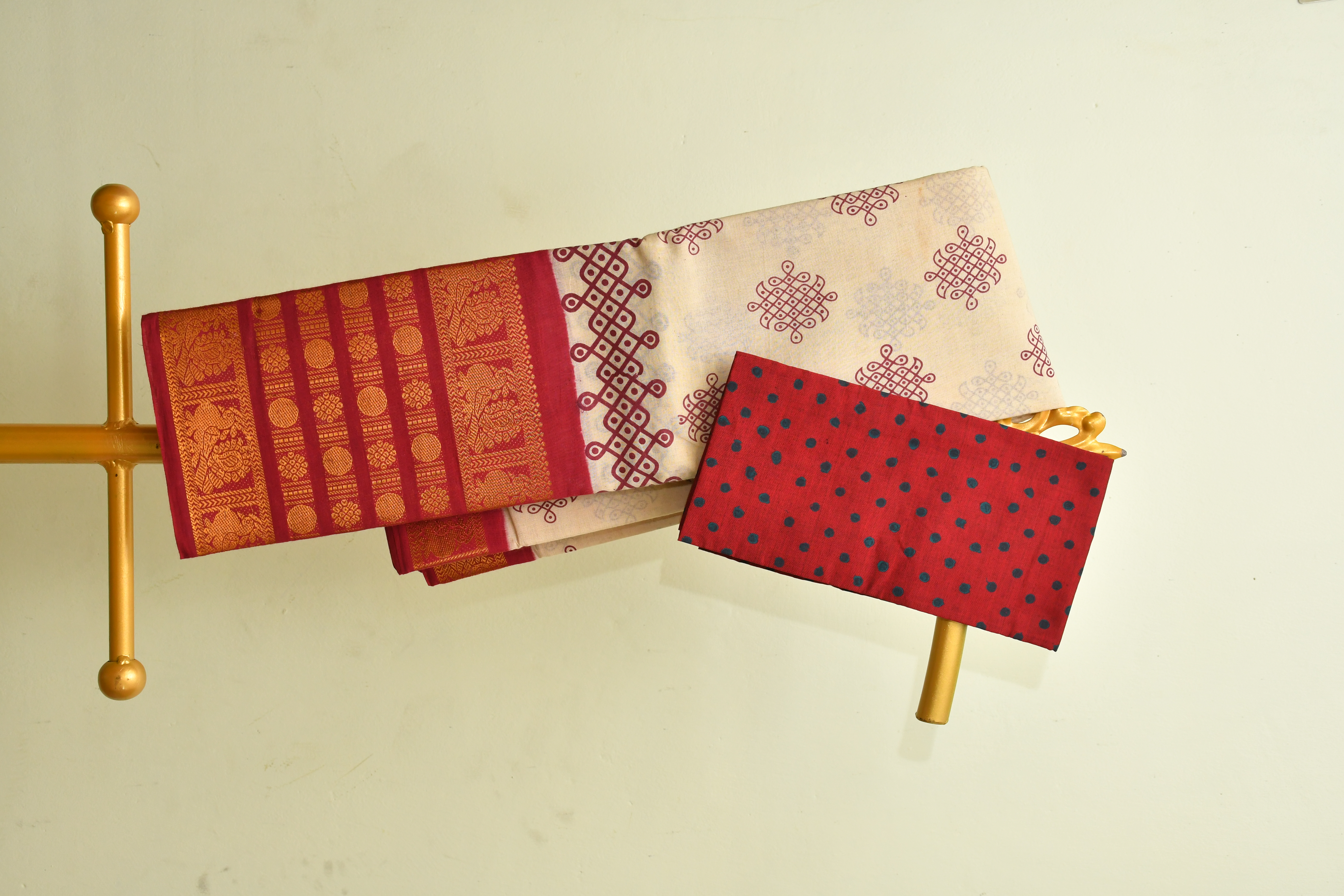 Elegant Cream & Maroon Kolam Saree