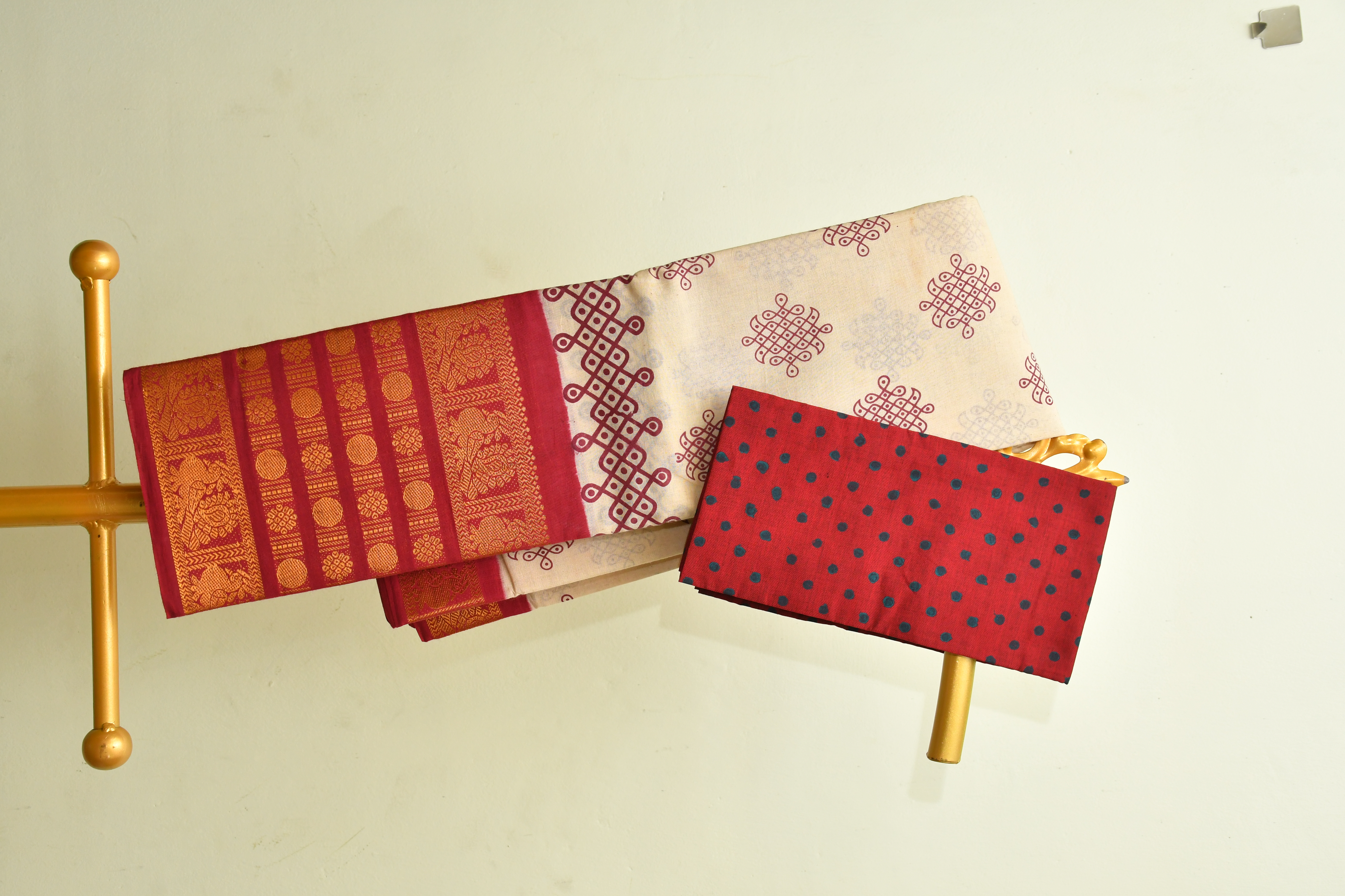 Elegant Cream & Maroon Kolam Saree